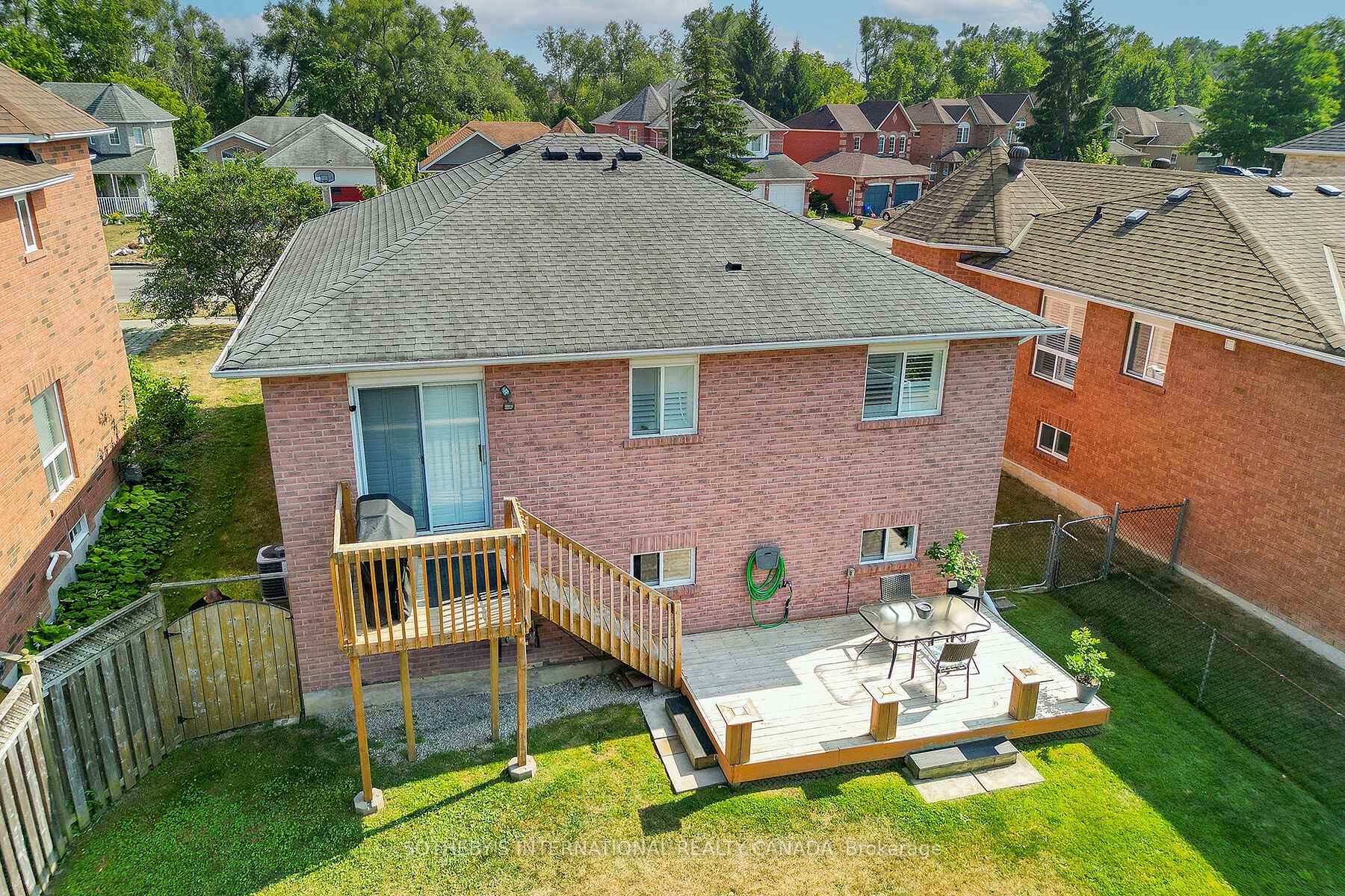 Photo 34 of 1240 Forest Street, Innisfil, Alcona — HOMEH