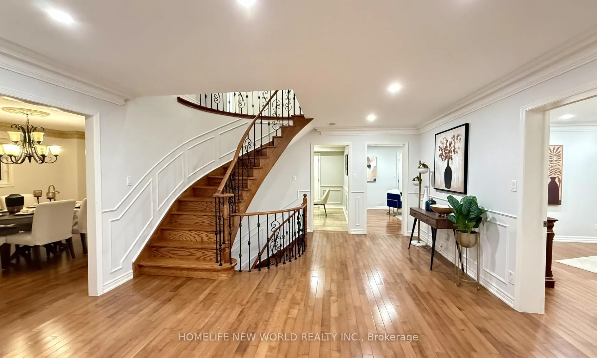 Photo 4 of 102 Willowbrook Road, Markham, Aileen-Willowbrook — HOMEH