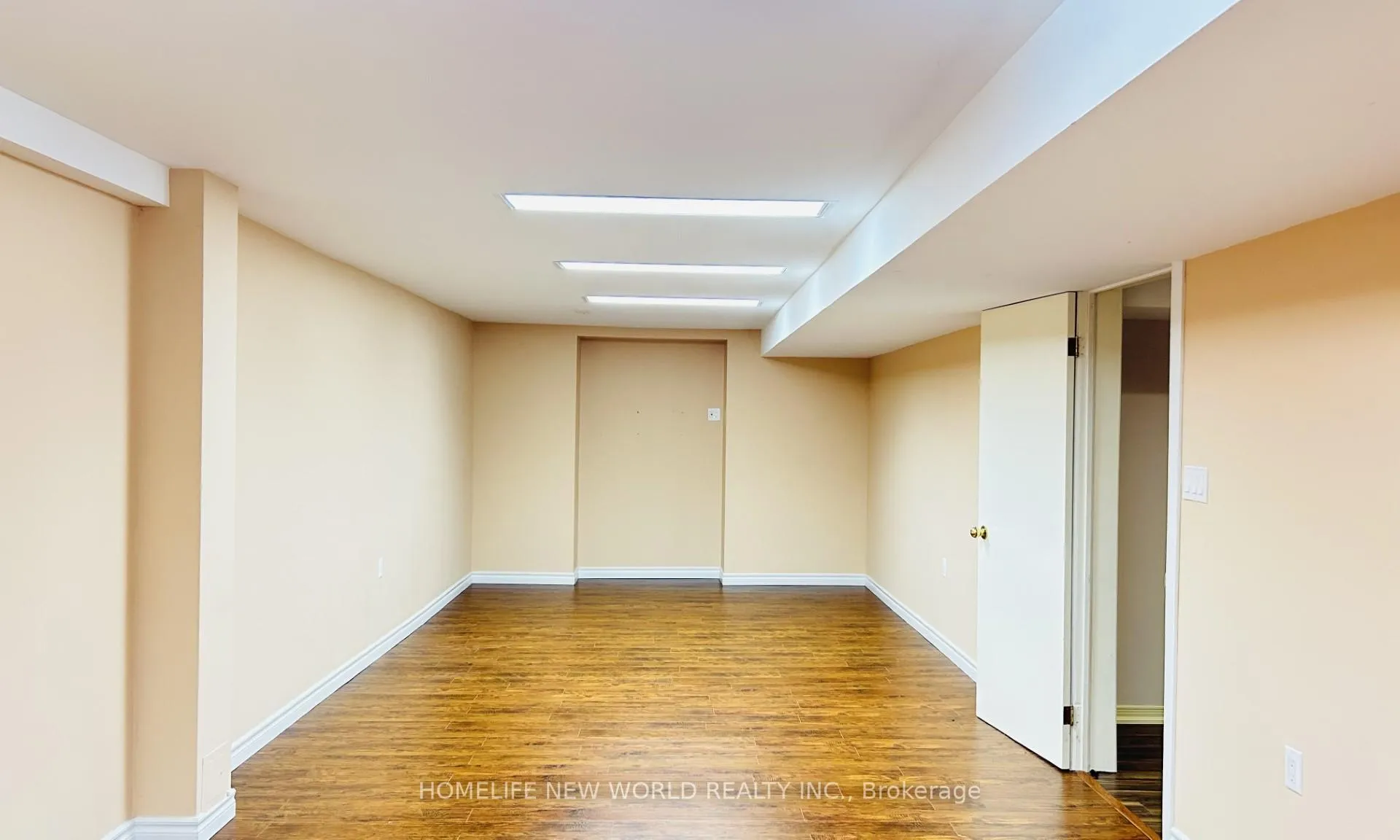 Photo 37 of 102 Willowbrook Road, Markham, Aileen-Willowbrook — HOMEH
