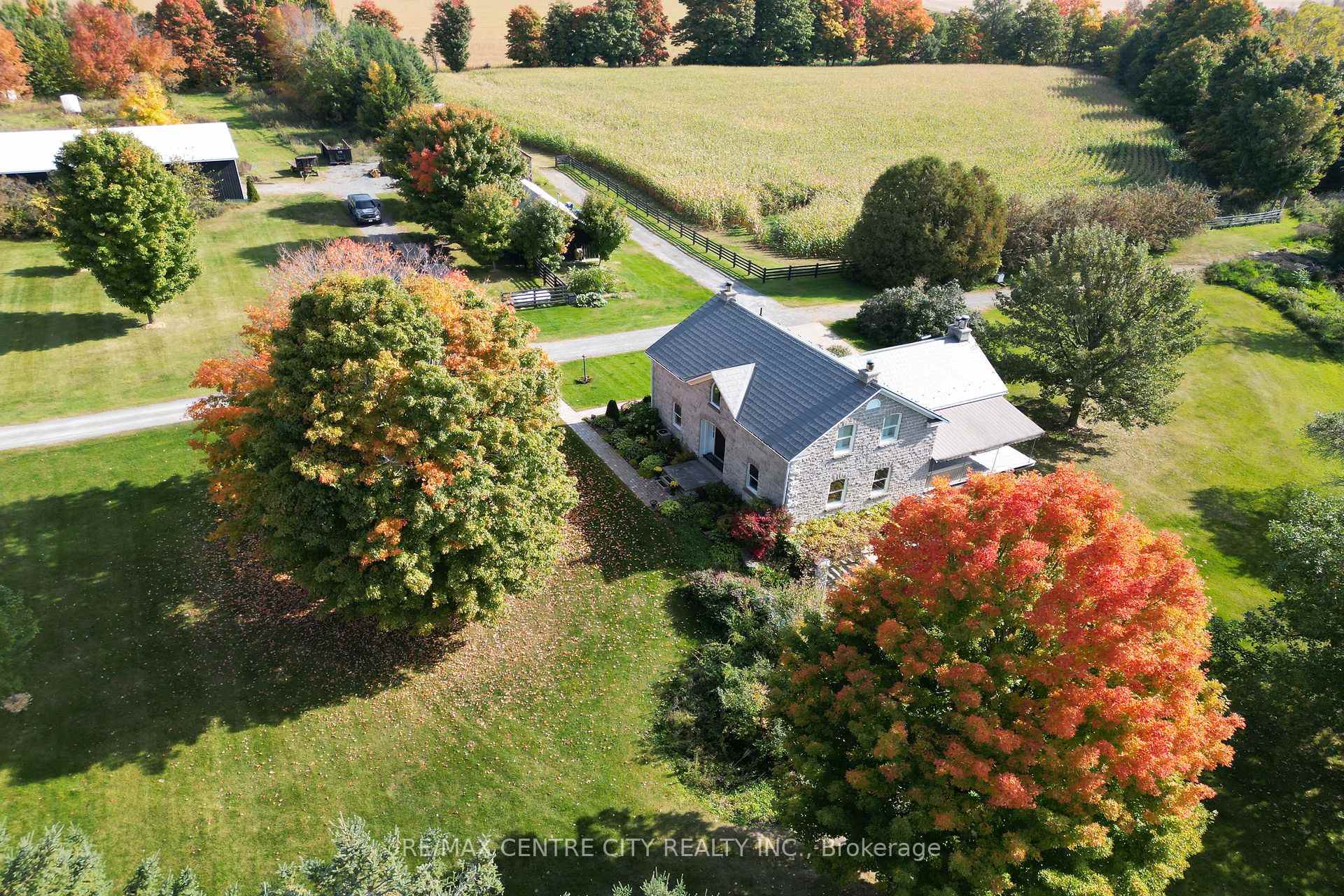 Photo 2 of 3000/2980 Roger Stevens Drive, Ottawa, Rideau Twp S of Reg Rd 6 W of Mccordick Rd. — HOMEH
