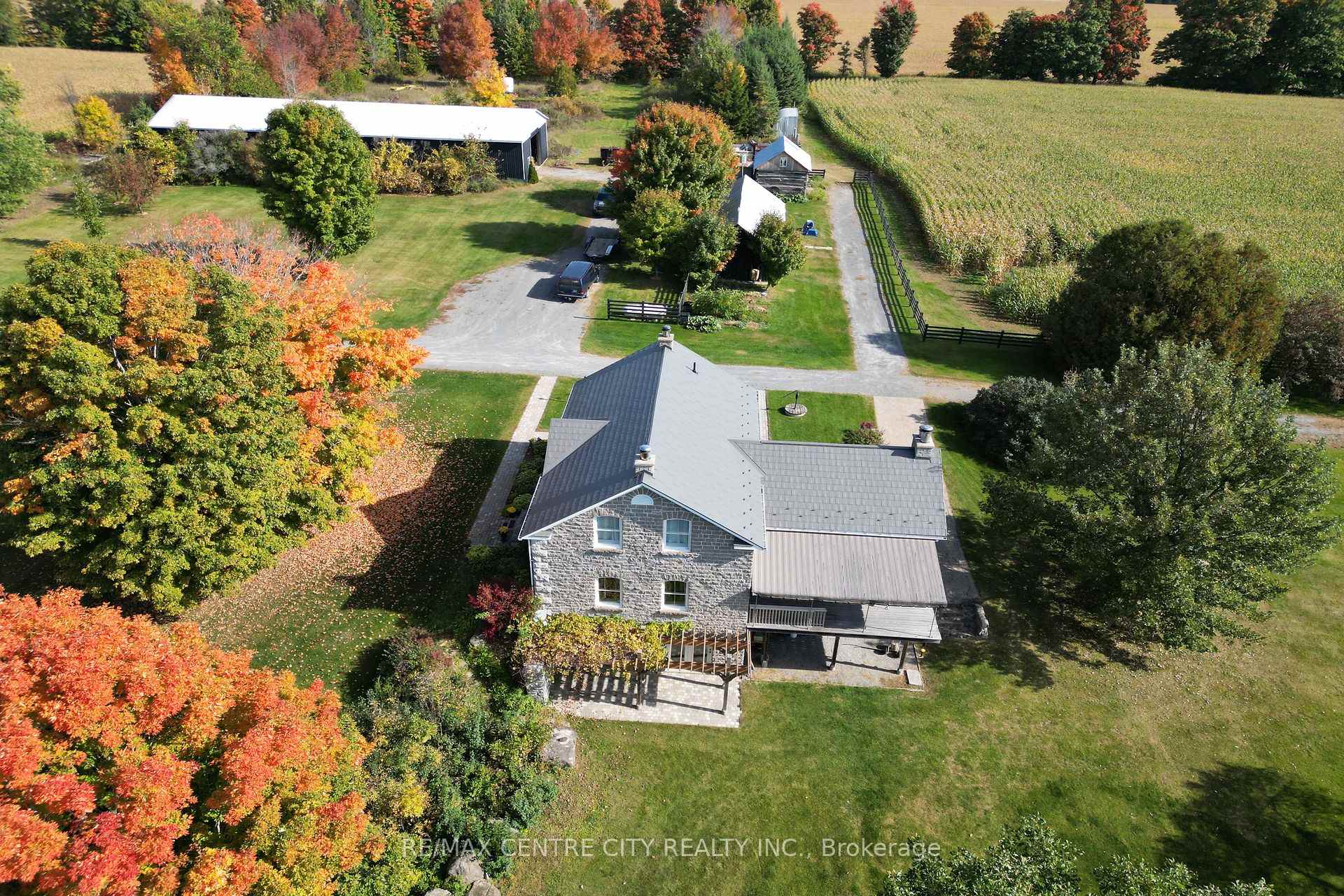 Photo 7 of 3000/2980 Roger Stevens Drive, Ottawa, Rideau Twp S of Reg Rd 6 W of Mccordick Rd. — HOMEH