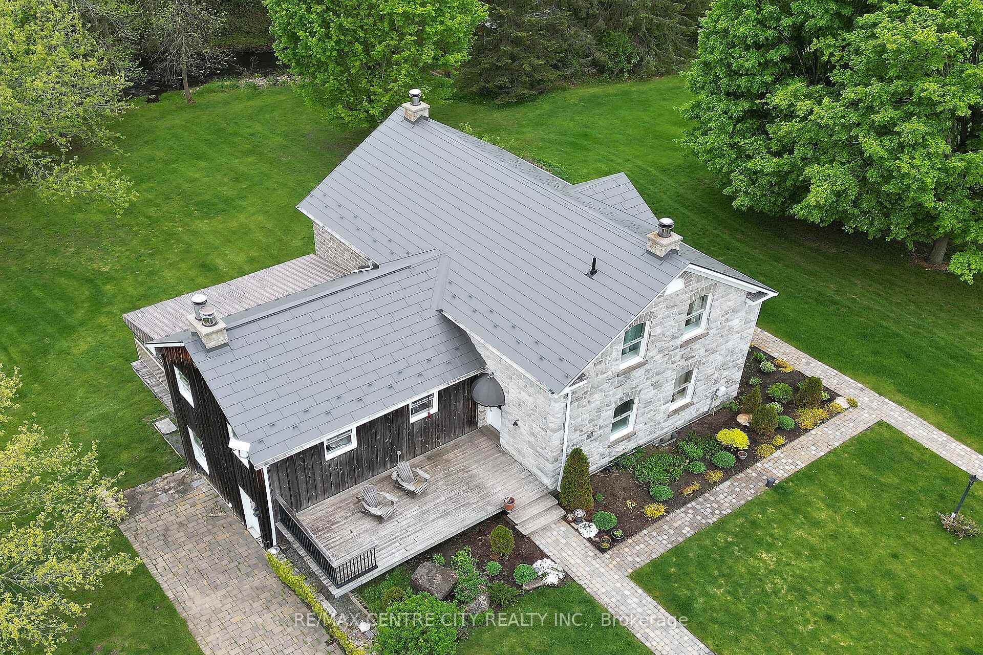 Photo 16 of 3000/2980 Roger Stevens Drive, Ottawa, Rideau Twp S of Reg Rd 6 W of Mccordick Rd. — HOMEH