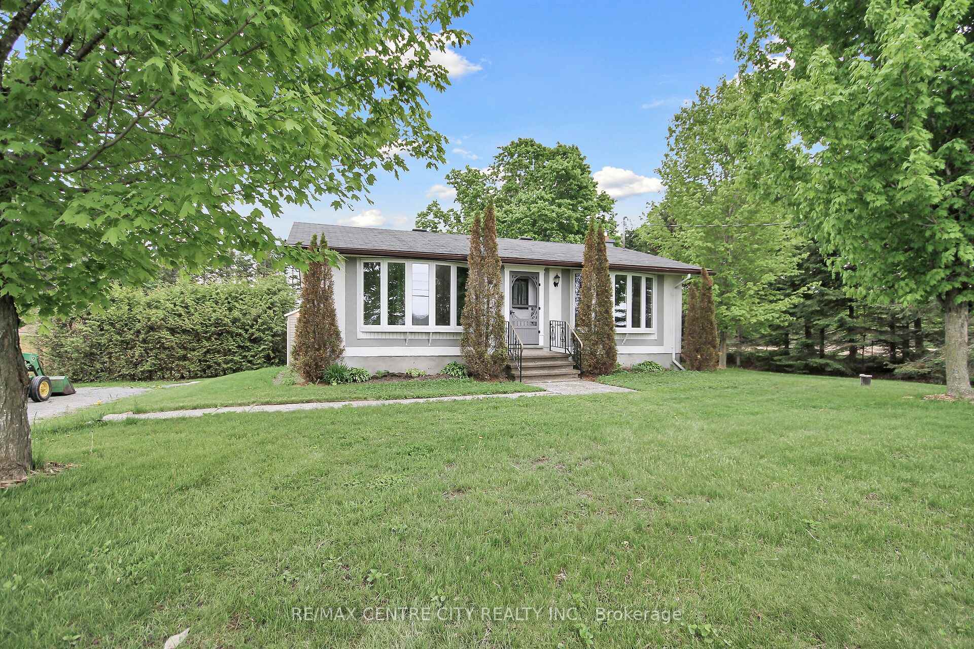 Photo 41 of 3000/2980 Roger Stevens Drive, Ottawa, Rideau Twp S of Reg Rd 6 W of Mccordick Rd. — HOMEH