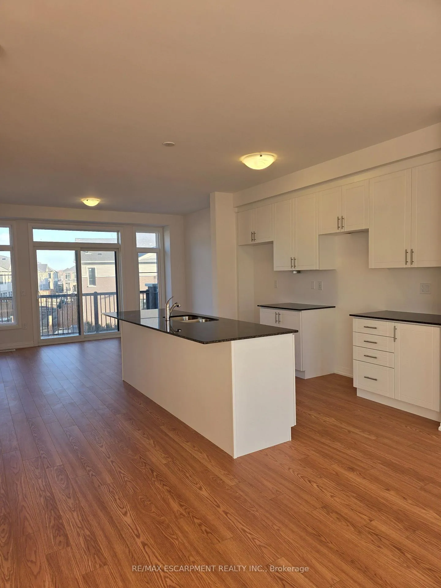 Photo 19 of 484 Provident Way, Hamilton, Mount Hope — HOMEH