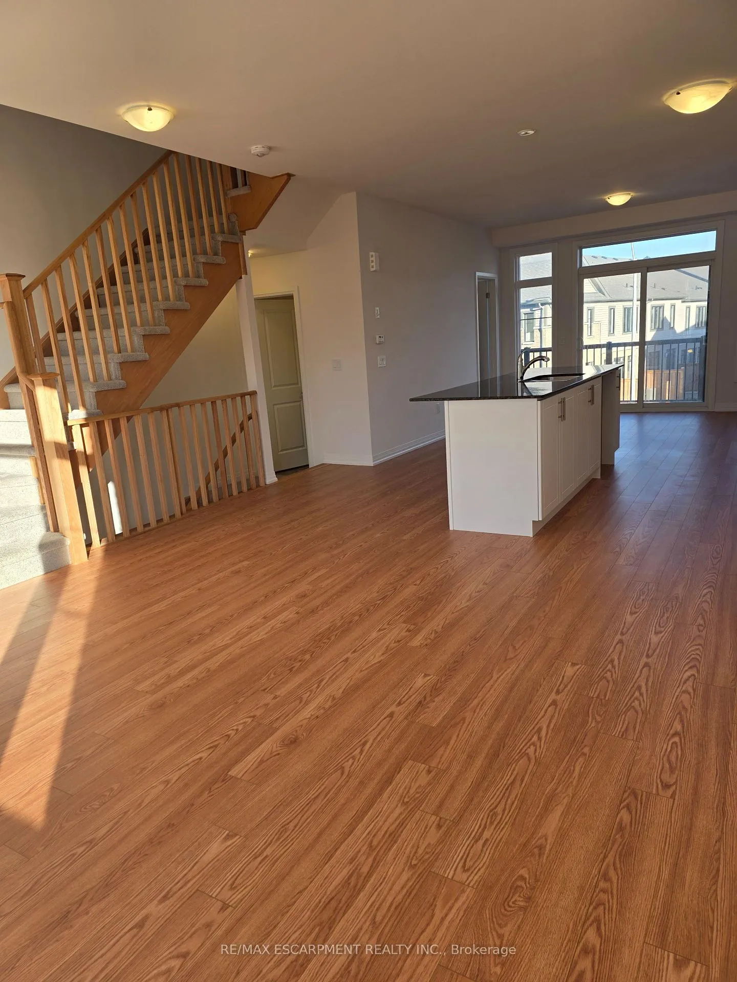 Photo 20 of 484 Provident Way, Hamilton, Mount Hope — HOMEH