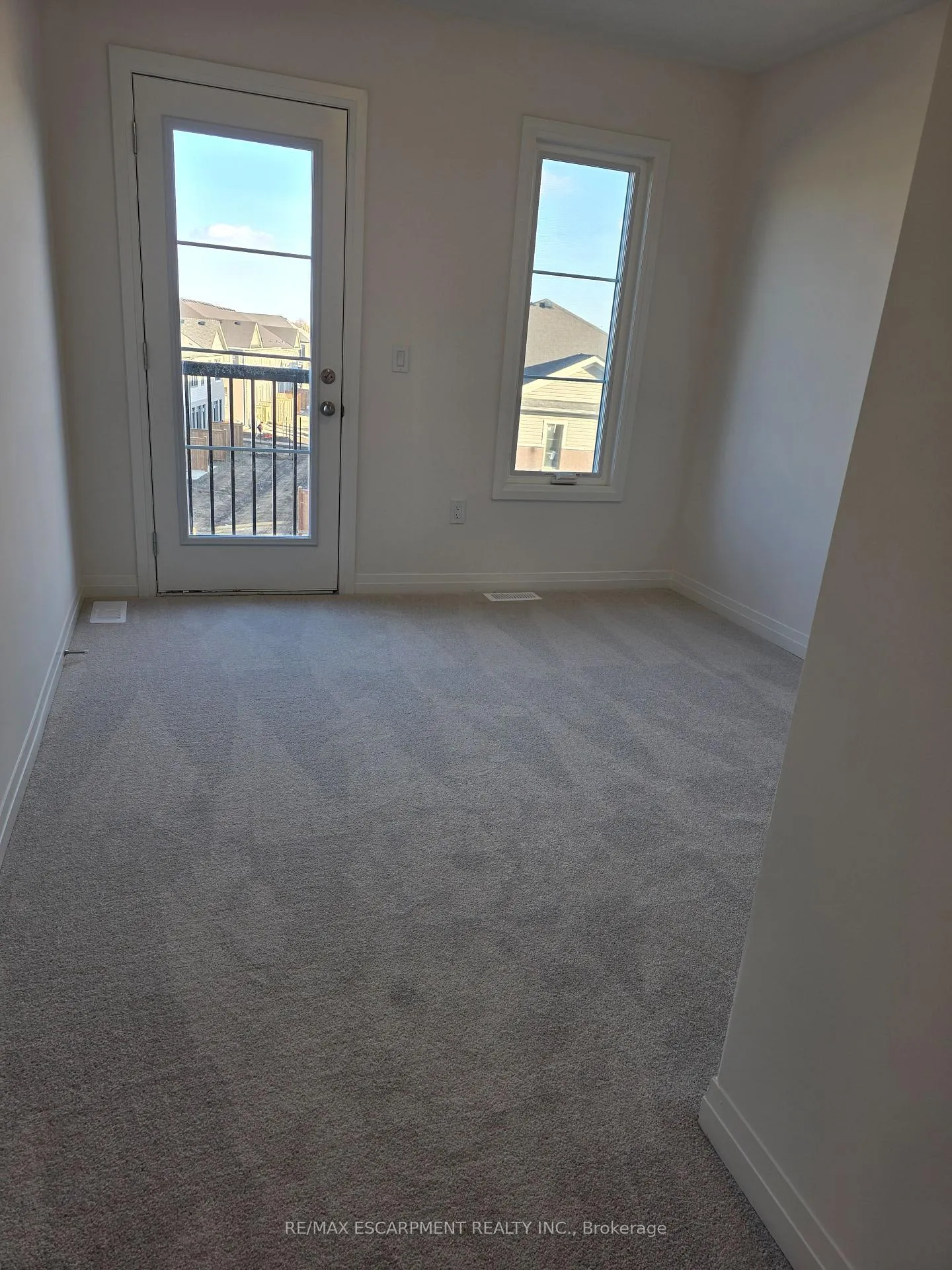 Photo 24 of 484 Provident Way, Hamilton, Mount Hope — HOMEH