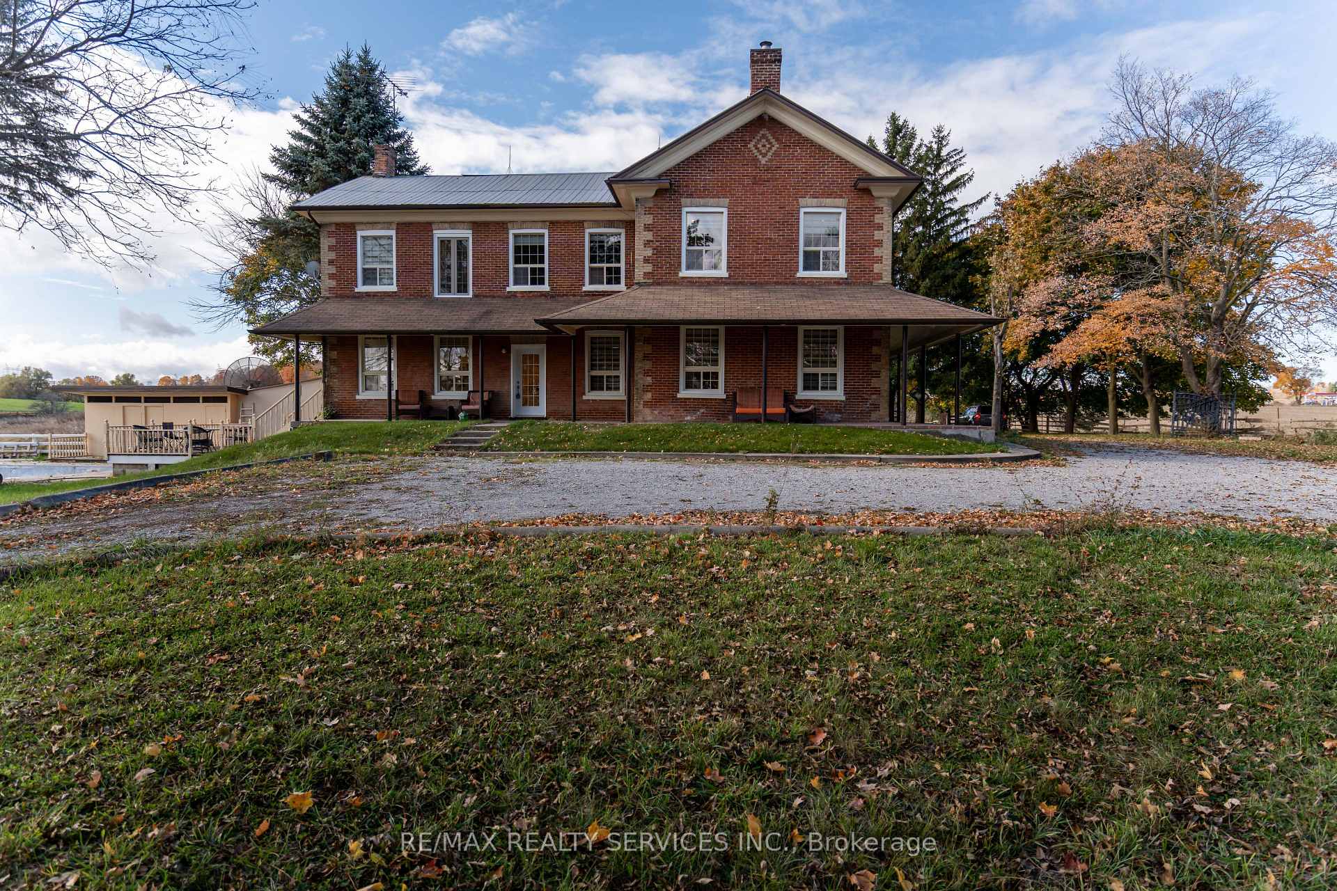 Front of 17400 10th Conc