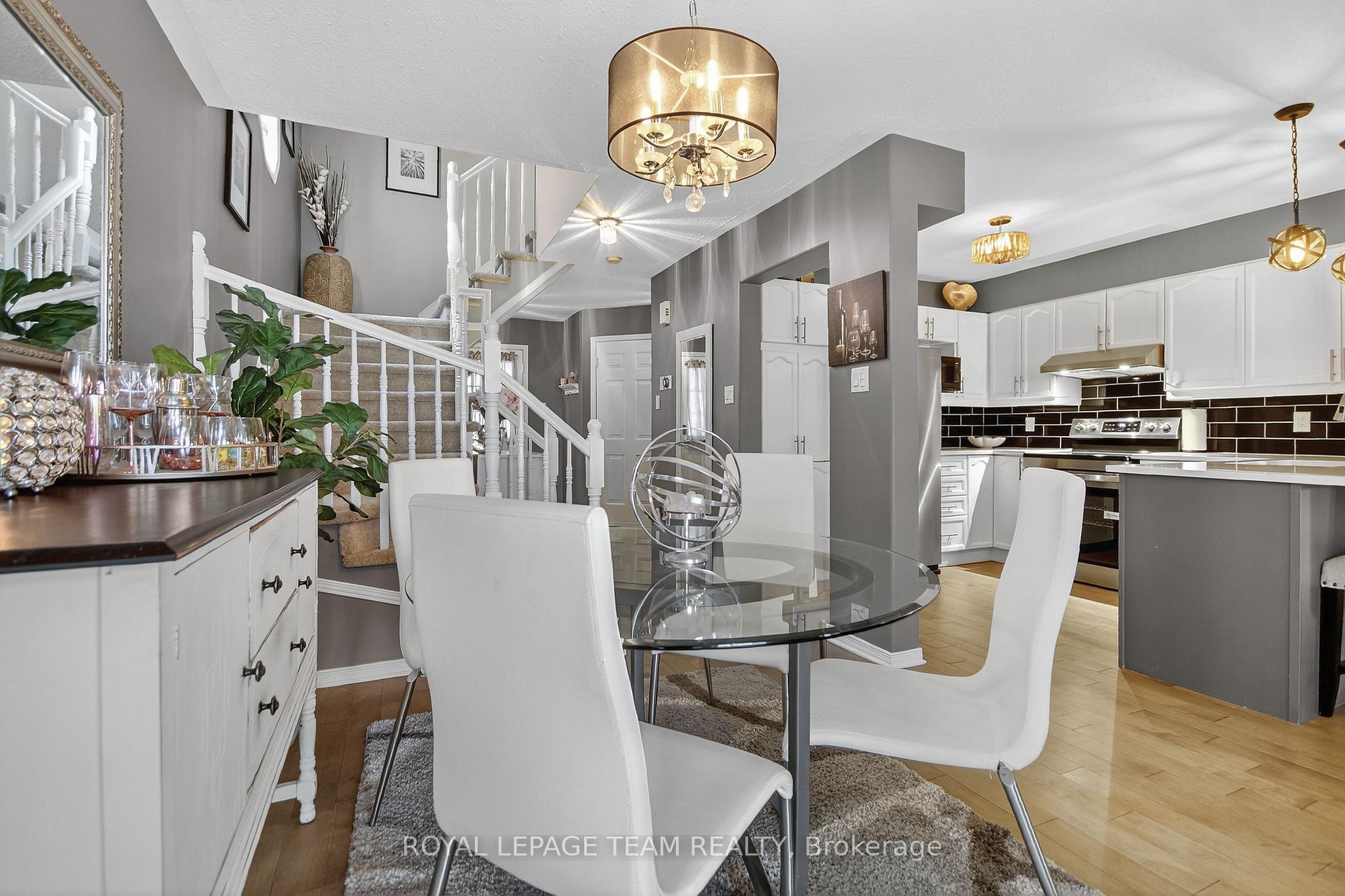 Photo 14 of 7 Newcastle Avenue, Ottawa, Kanata - Morgan's Grant/South March — HOMEH