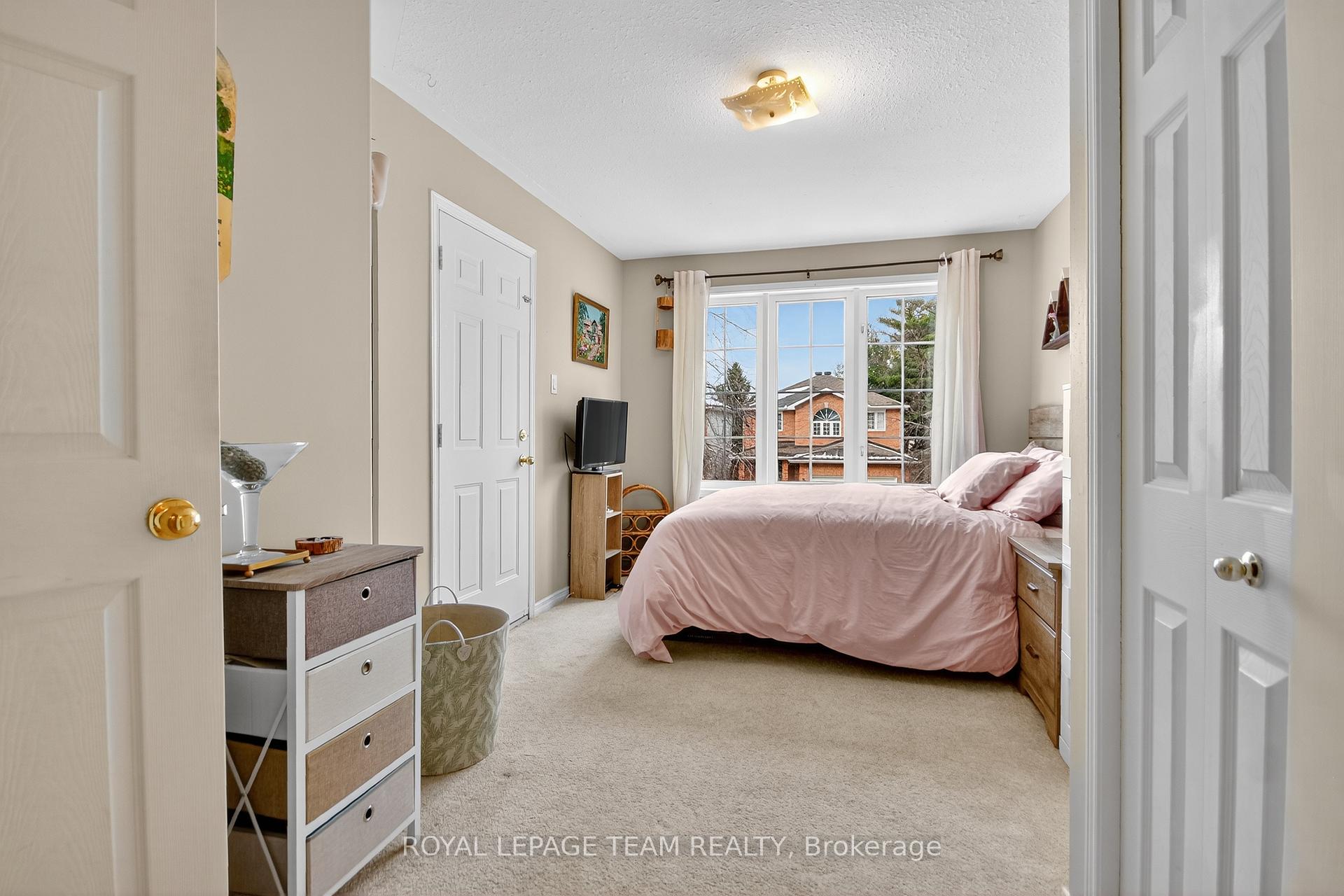 Photo 26 of 7 Newcastle Avenue, Ottawa, Kanata - Morgan's Grant/South March — HOMEH