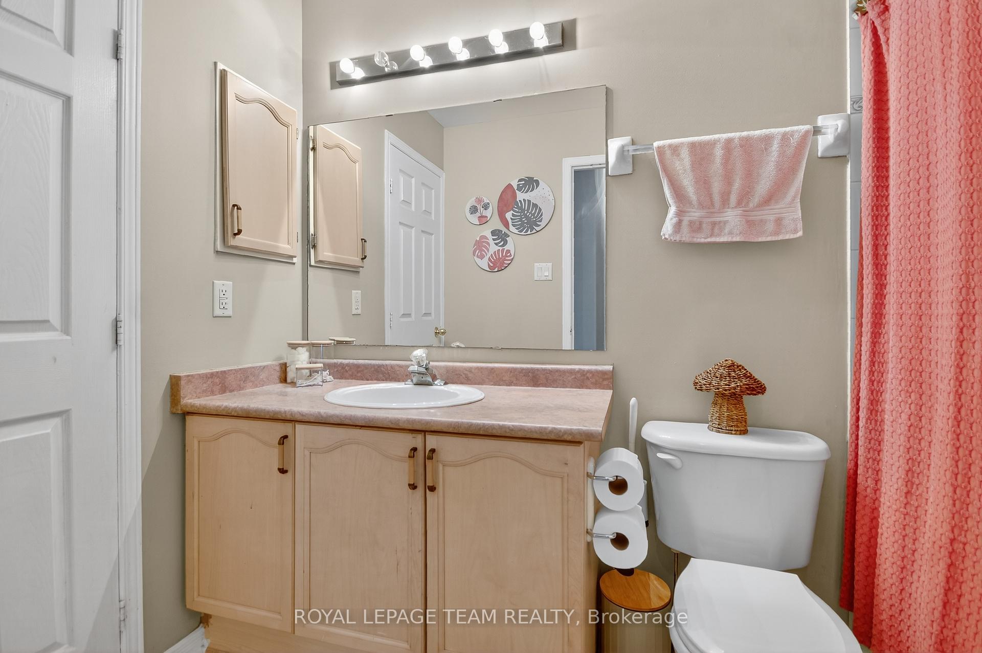 Photo 31 of 7 Newcastle Avenue, Ottawa, Kanata - Morgan's Grant/South March — HOMEH
