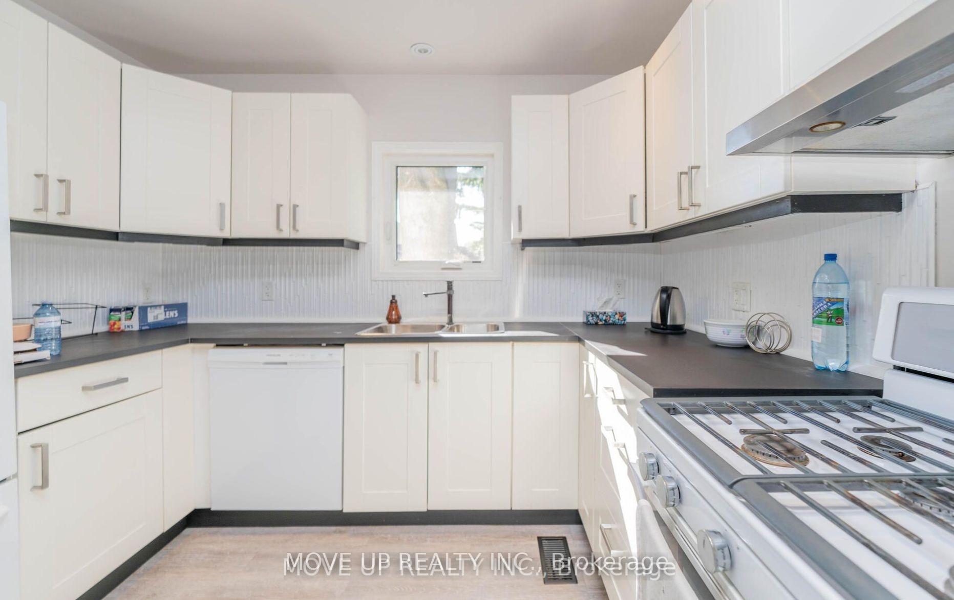 Photo 12 of 773 Florence Road, Innisfil, Alcona — HOMEH