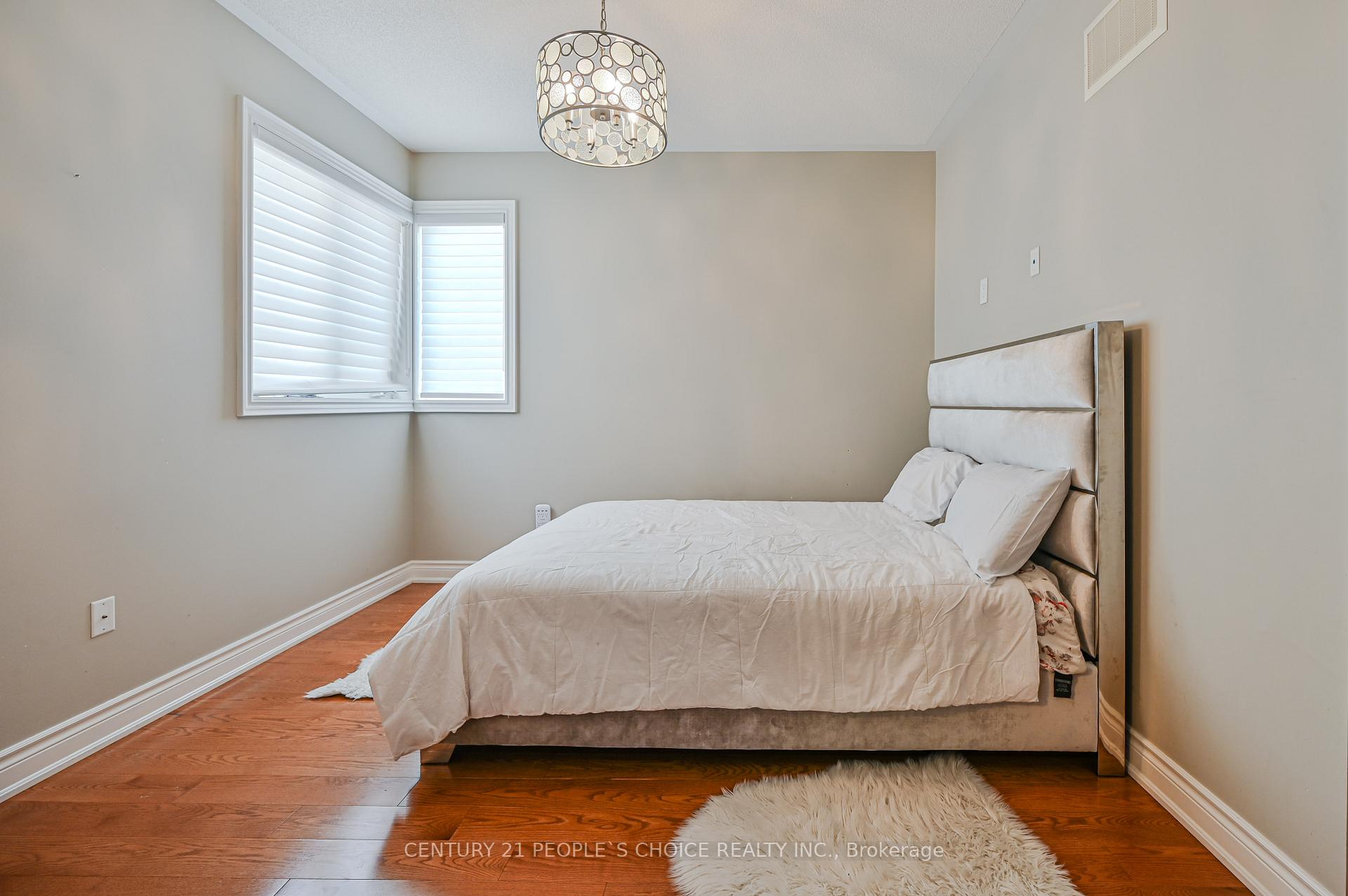 Photo 35 of 39 Munsie Drive, King, Nobleton — HOMEH