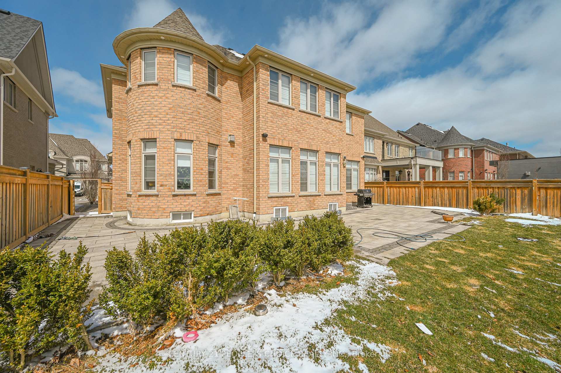 Photo 50 of 39 Munsie Drive, King, Nobleton — HOMEH