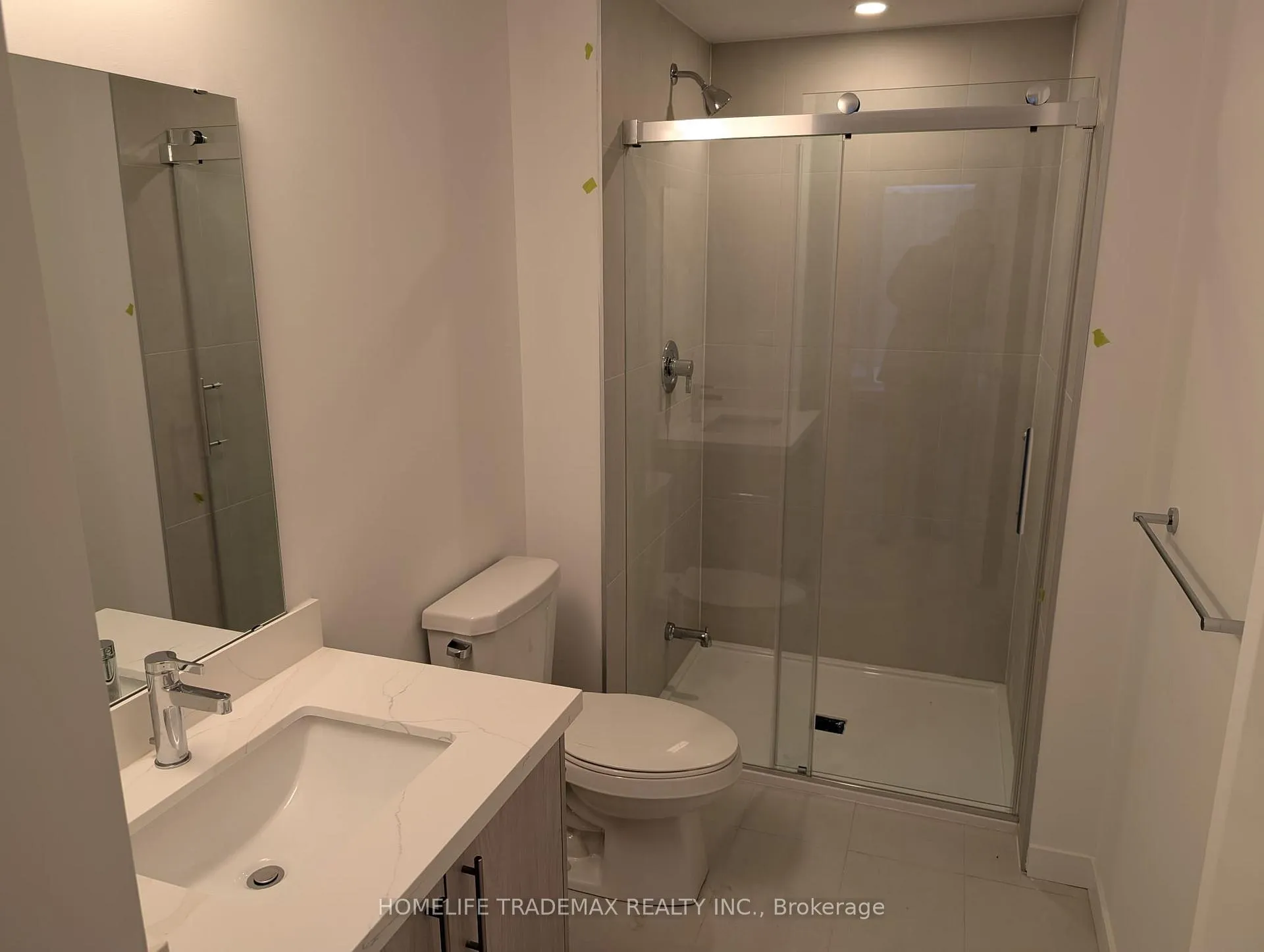 Photo 20 of Unit 11, 30 Markdale Lane, Markham, Middlefield — HOMEH
