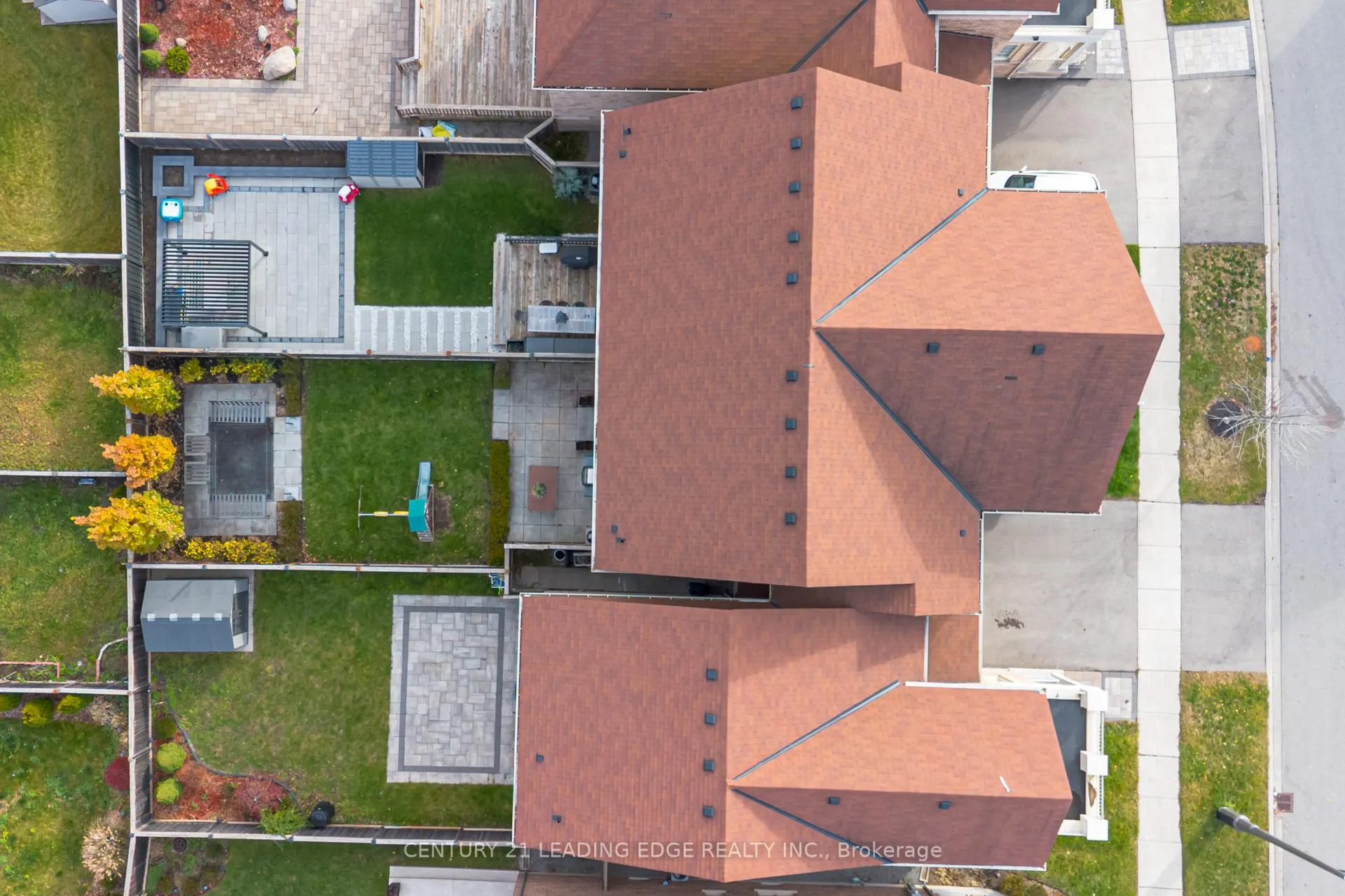 Photo 5 of 9 Aksel Rinck Drive, Markham, Berczy — HOMEH