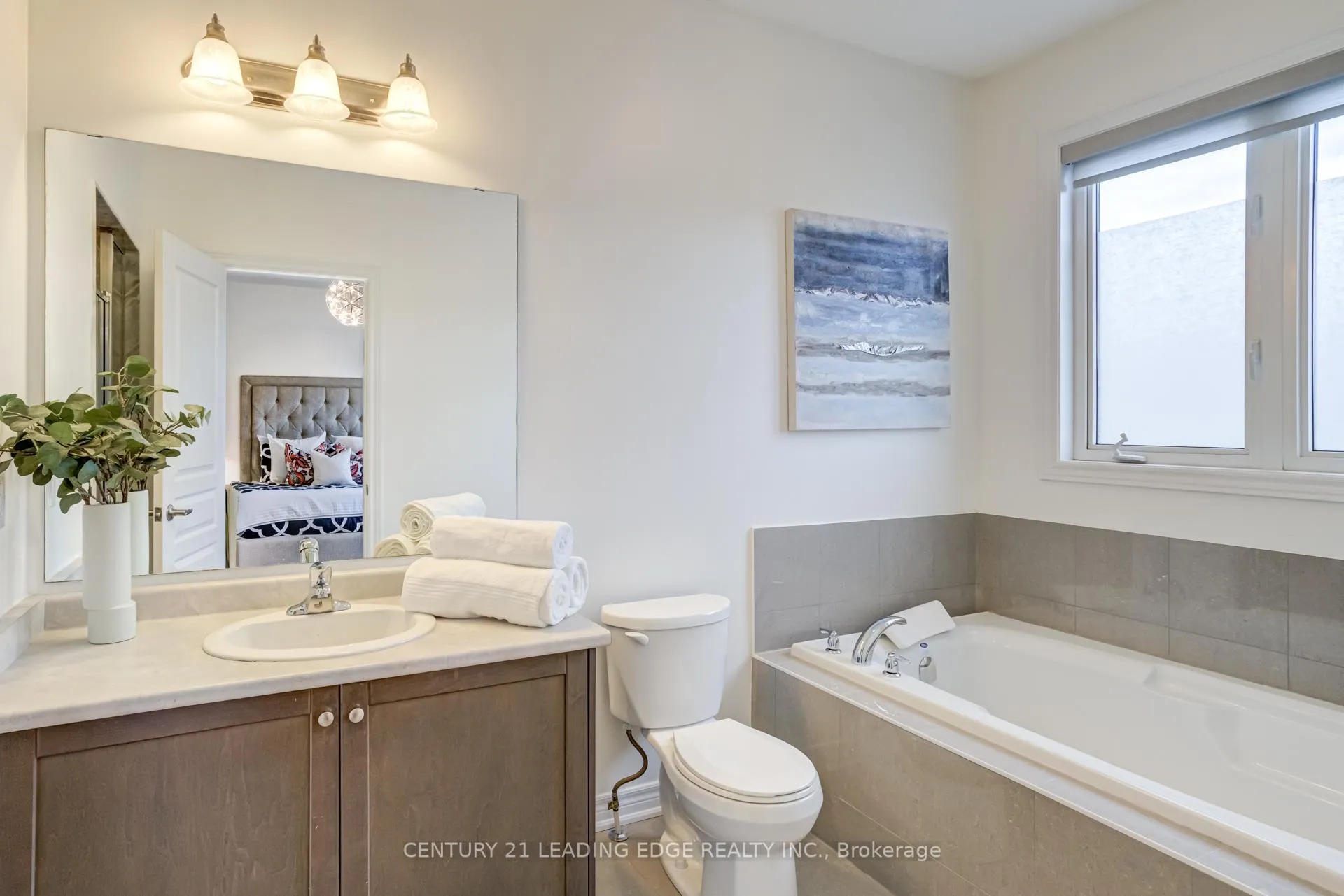 Photo 25 of 9 Aksel Rinck Drive, Markham, Berczy — HOMEH