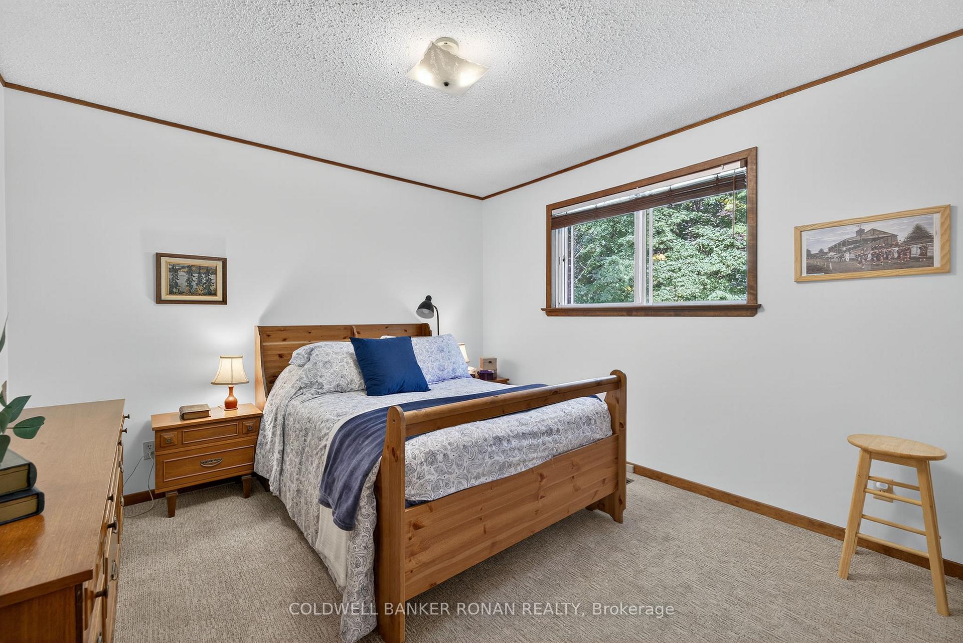 Photo 27 of 116 Armstrong Crescent, King, Pottageville — HOMEH