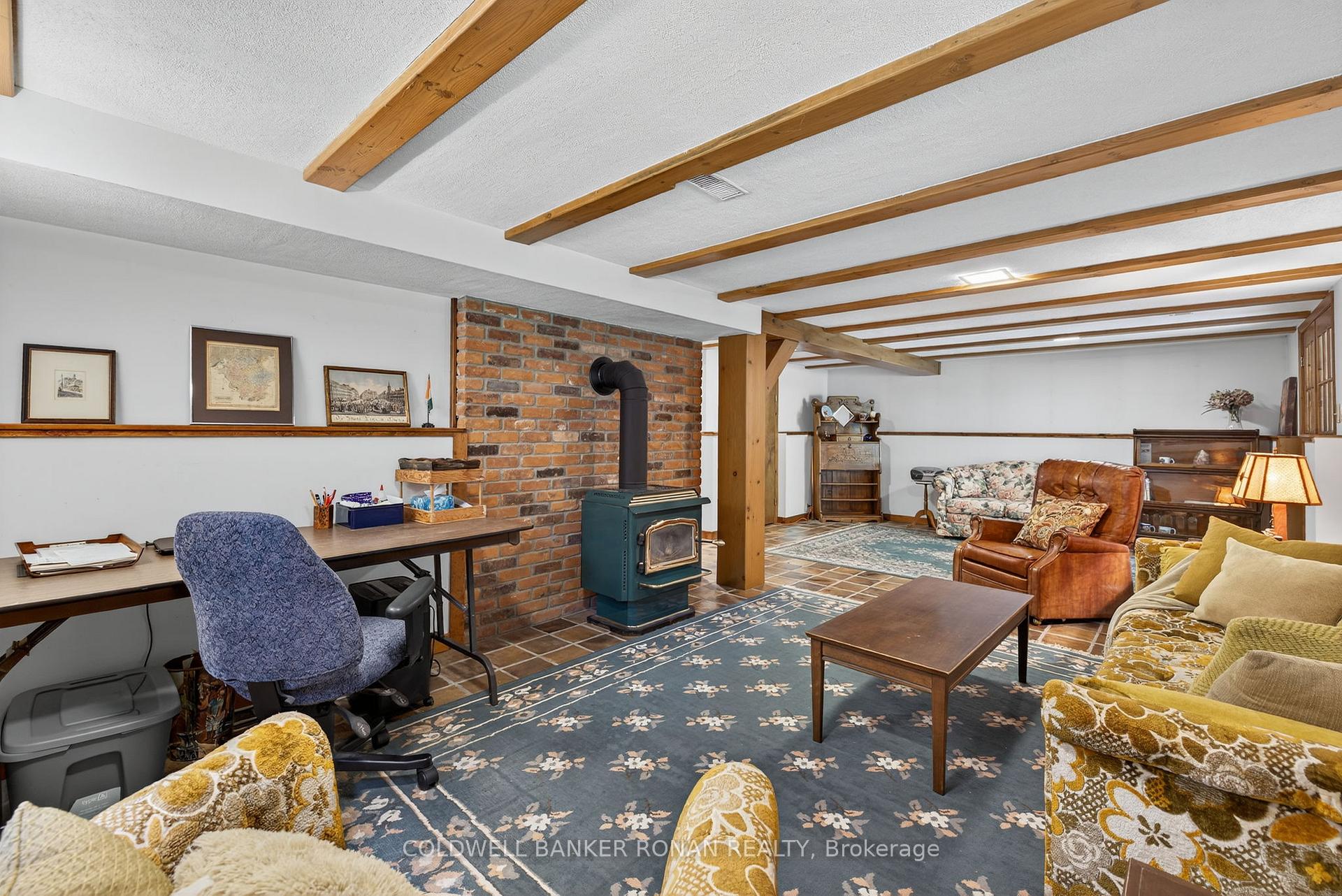 Photo 35 of 116 Armstrong Crescent, King, Pottageville — HOMEH