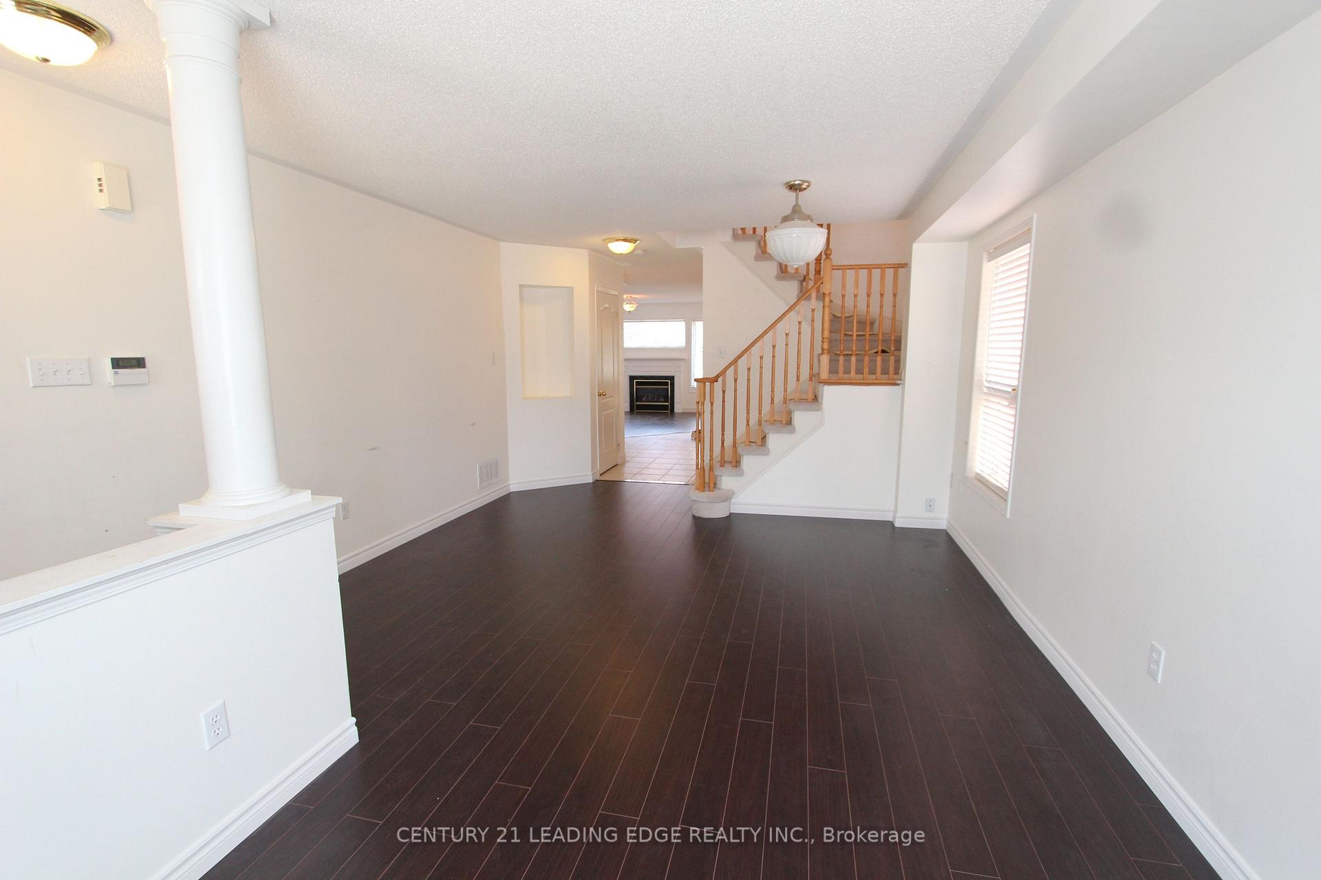 Photo 4 of 308 Castlemore Avenue, Markham, Berczy — HOMEH
