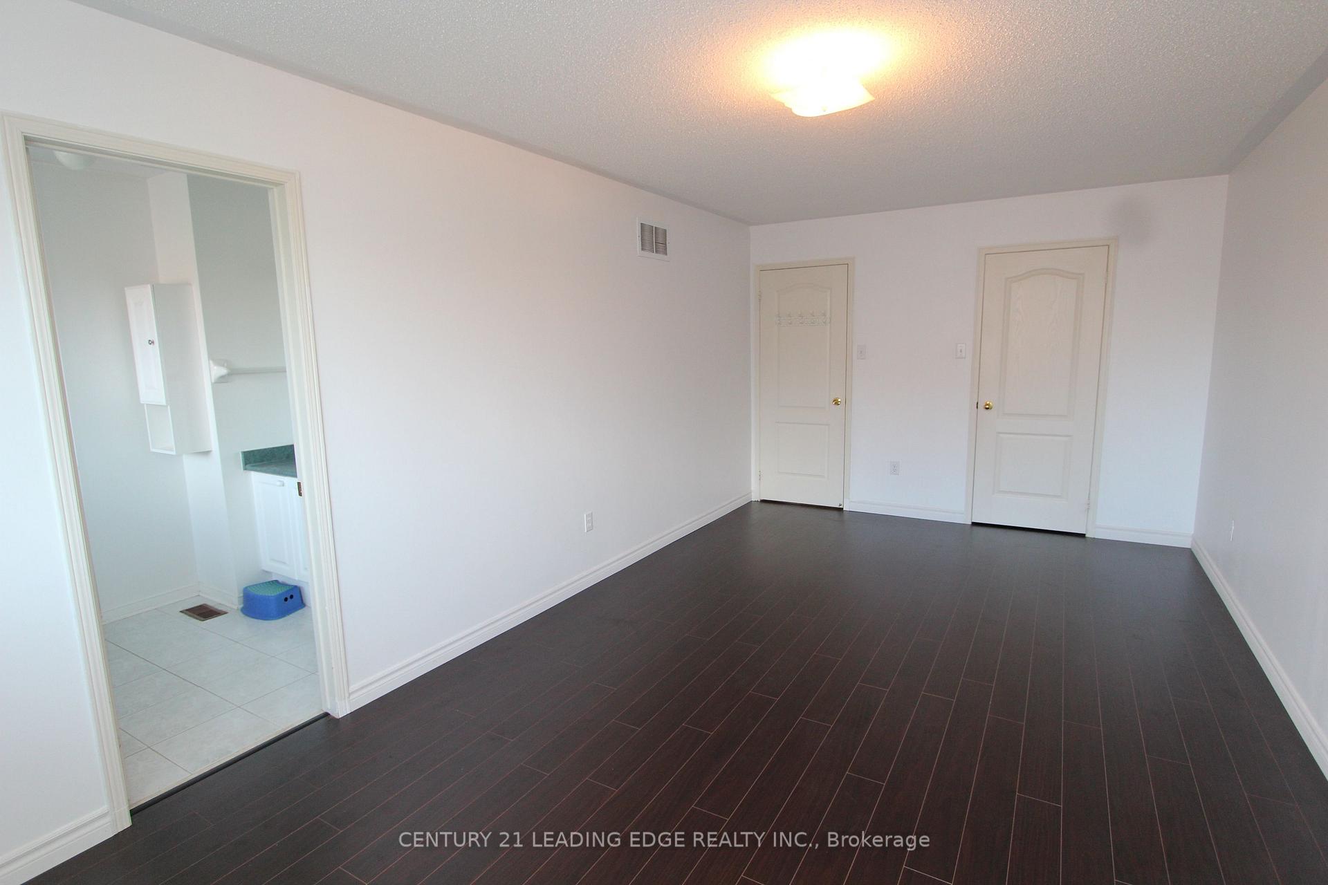 Photo 9 of 308 Castlemore Avenue, Markham, Berczy — HOMEH