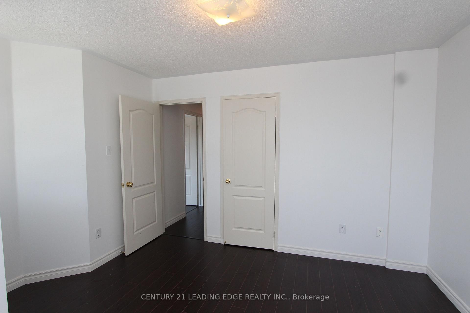 Photo 12 of 308 Castlemore Avenue, Markham, Berczy — HOMEH