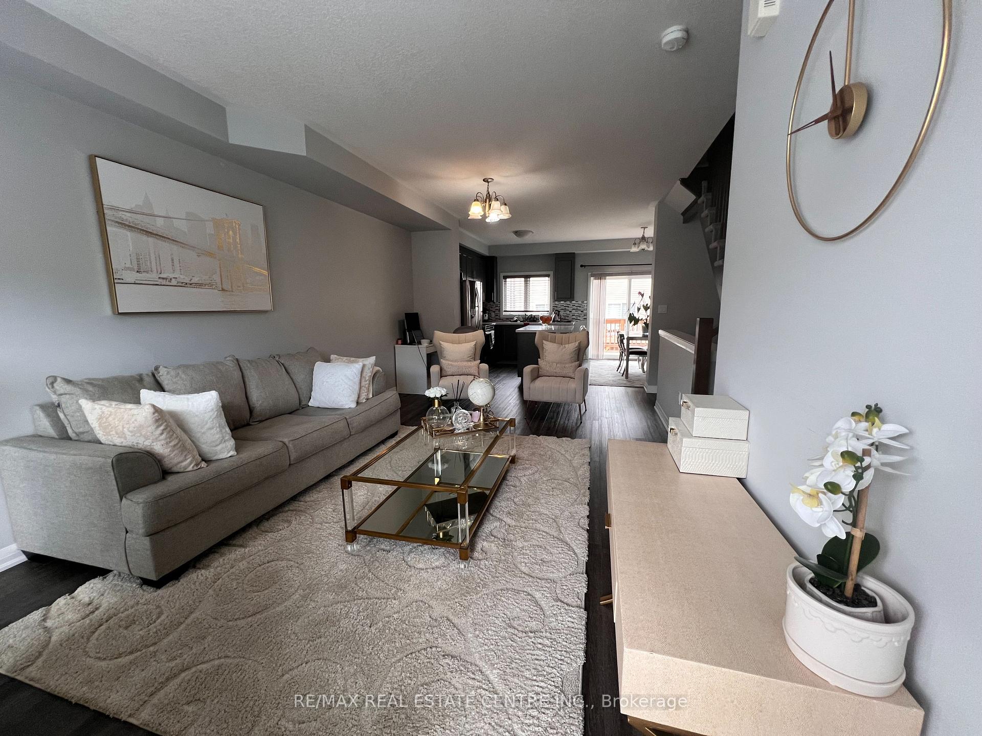 Photo 1 of 60 Aquarius Crescent, Hamilton, Rural Glanbrook — HOMEH
