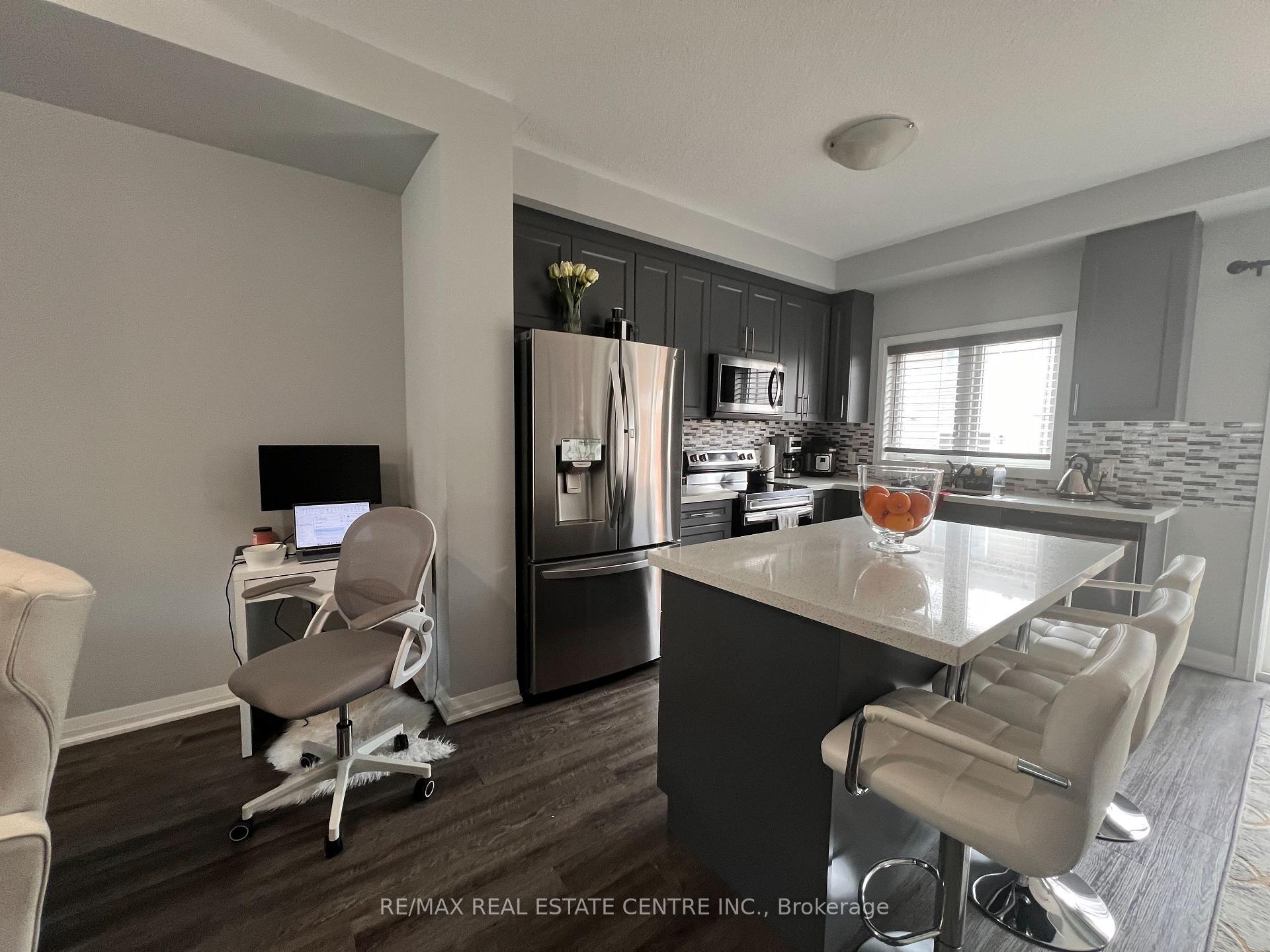 Photo 3 of 60 Aquarius Crescent, Hamilton, Rural Glanbrook — HOMEH