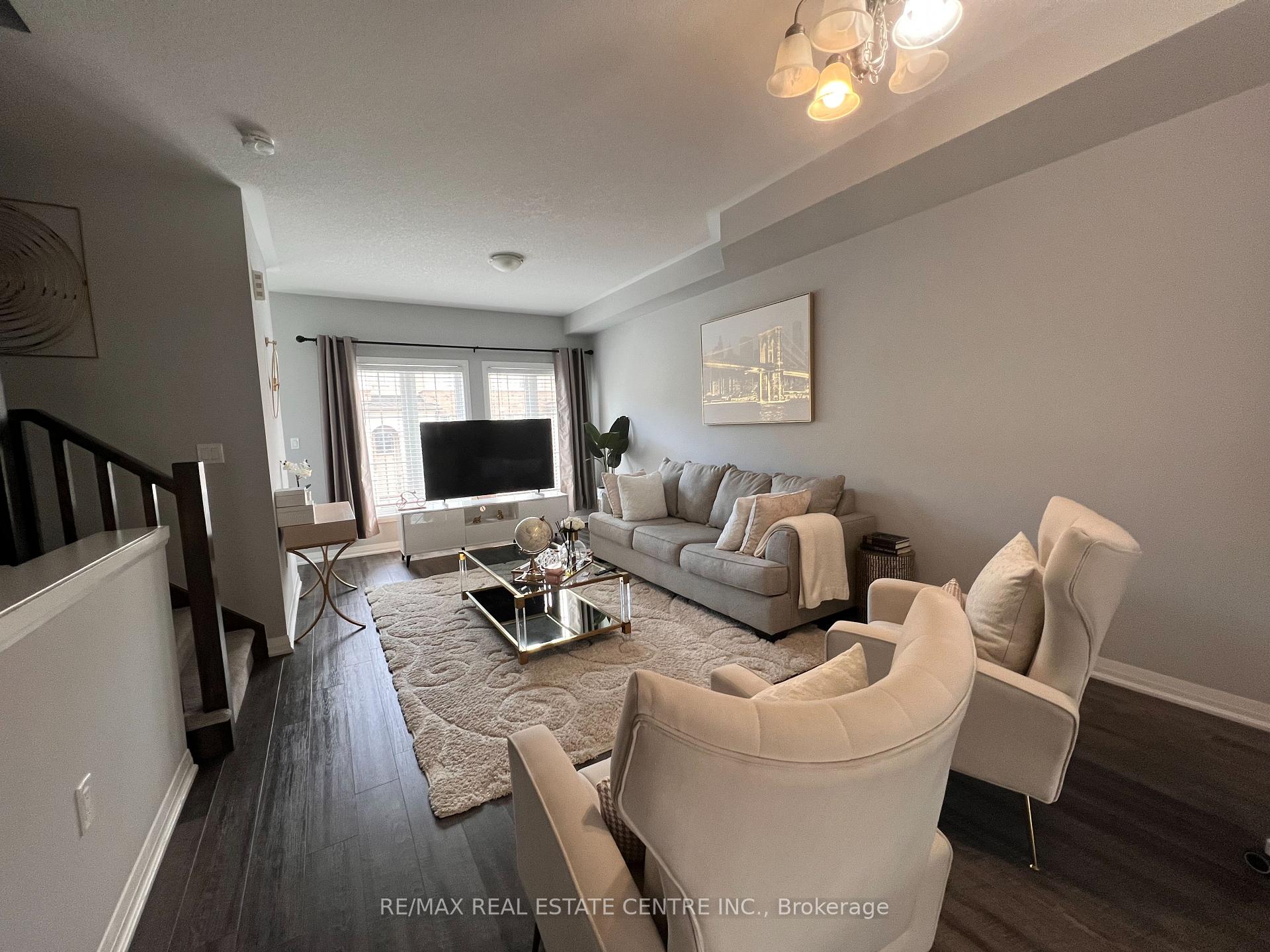 Photo 6 of 60 Aquarius Crescent, Hamilton, Rural Glanbrook — HOMEH