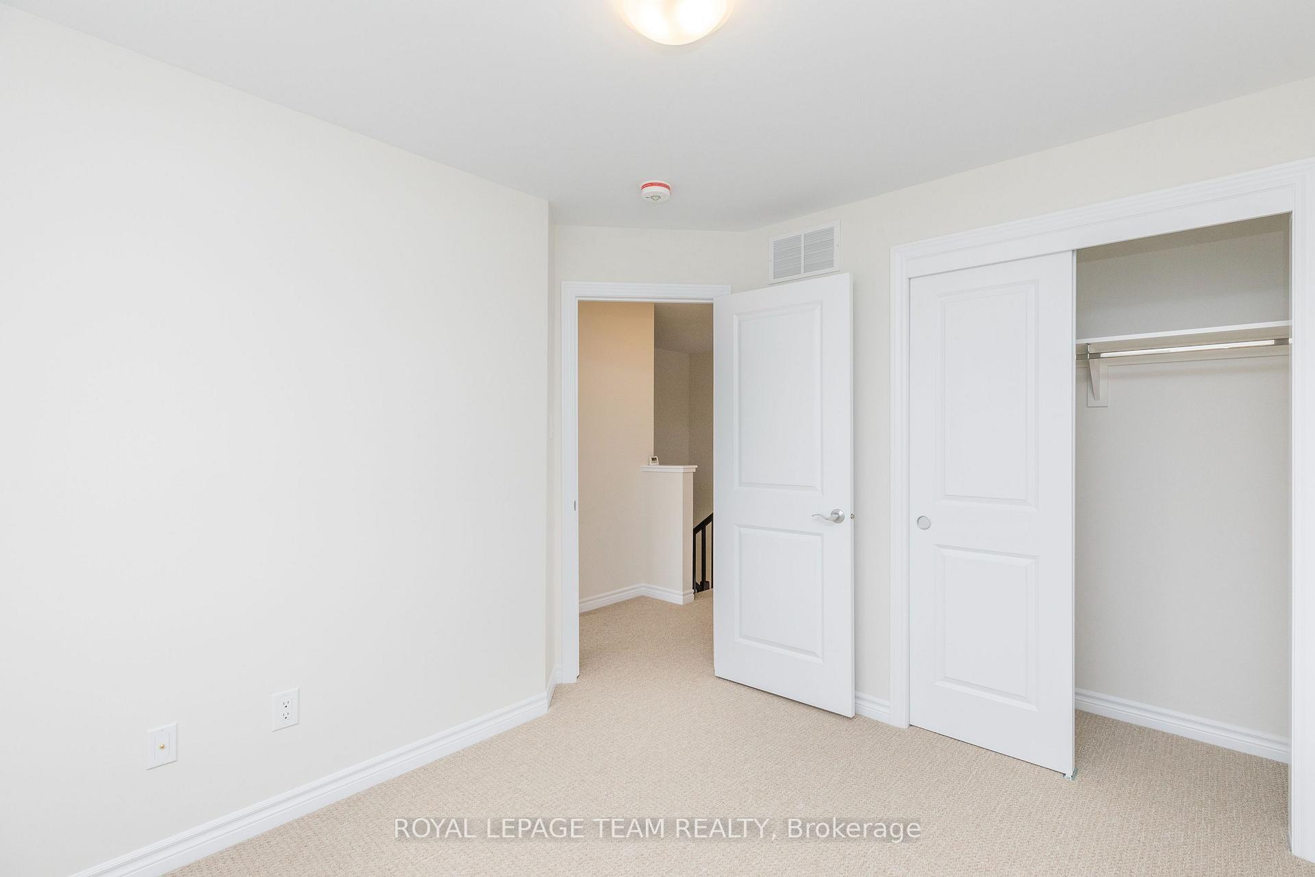 Photo 36 of 21 Rookie Crescent, Ottawa, Kanata - Emerald Meadows/Trailwest — HOMEH