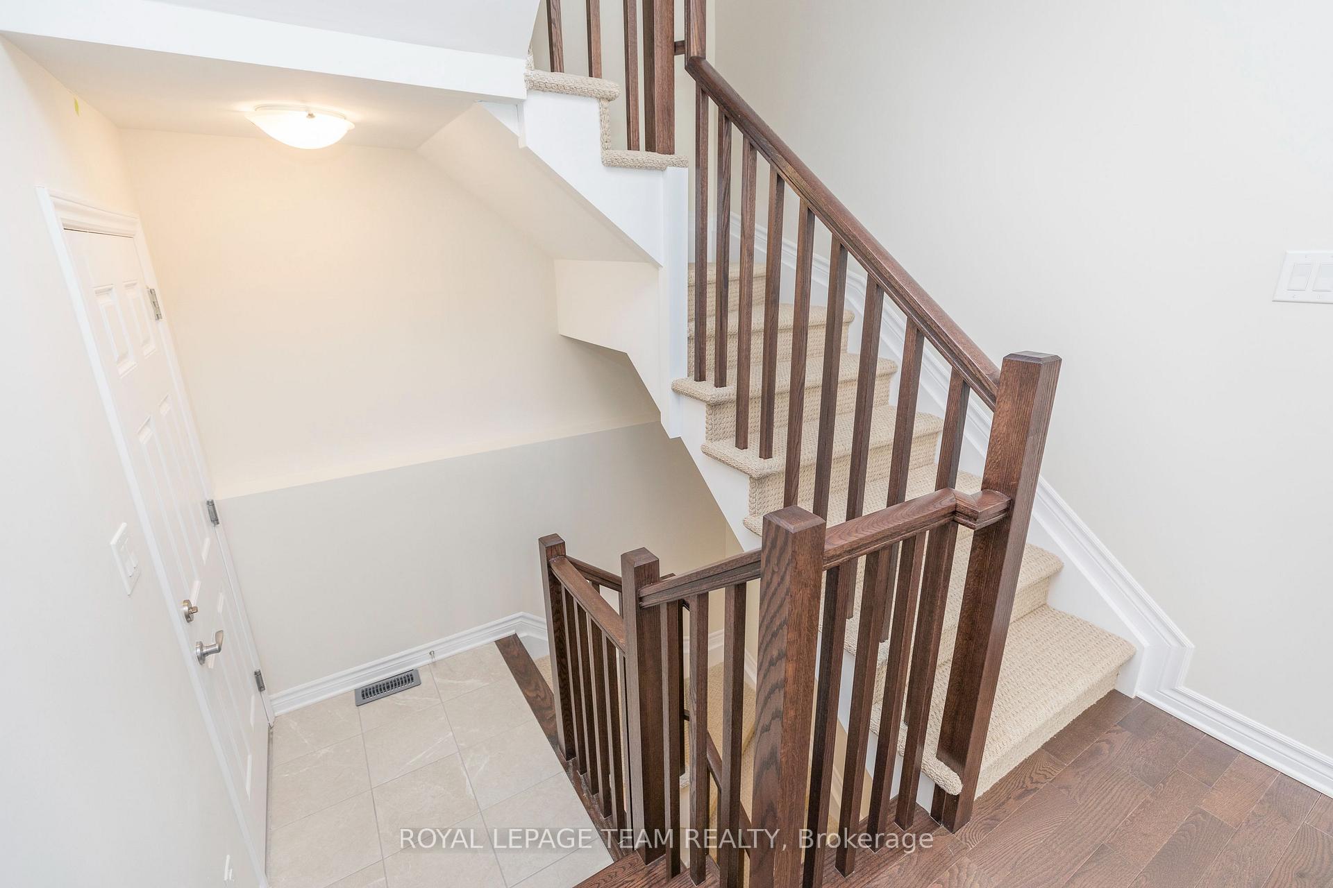 Photo 40 of 21 Rookie Crescent, Ottawa, Kanata - Emerald Meadows/Trailwest — HOMEH