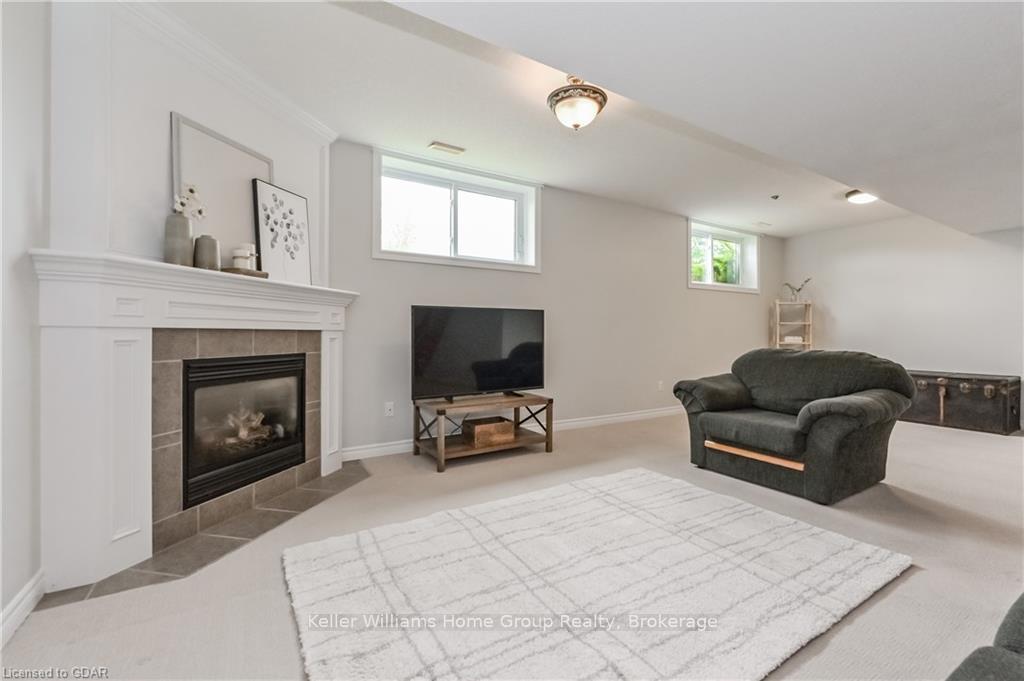 Photo 29 of 115 Andrews Dr W, Mapleton, Rural Mapleton — HOMEH