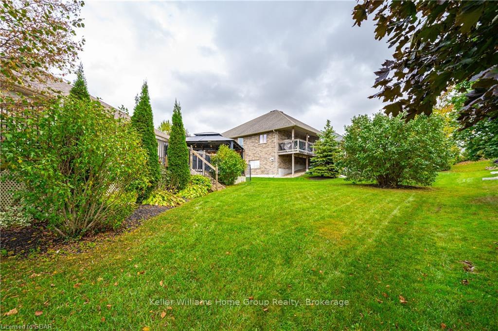 Photo 47 of 115 Andrews Dr W, Mapleton, Rural Mapleton — HOMEH