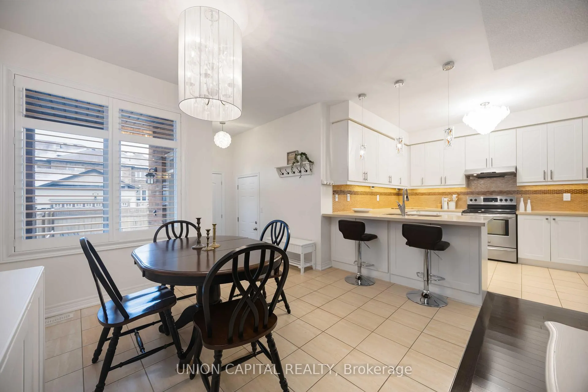 Photo 9 of 526 Church Street, Markham, Cornell — HOMEH