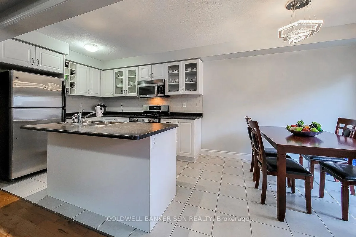 Photo 13 of 62 Lynch Crescent, Hamilton, Binbrook — HOMEH