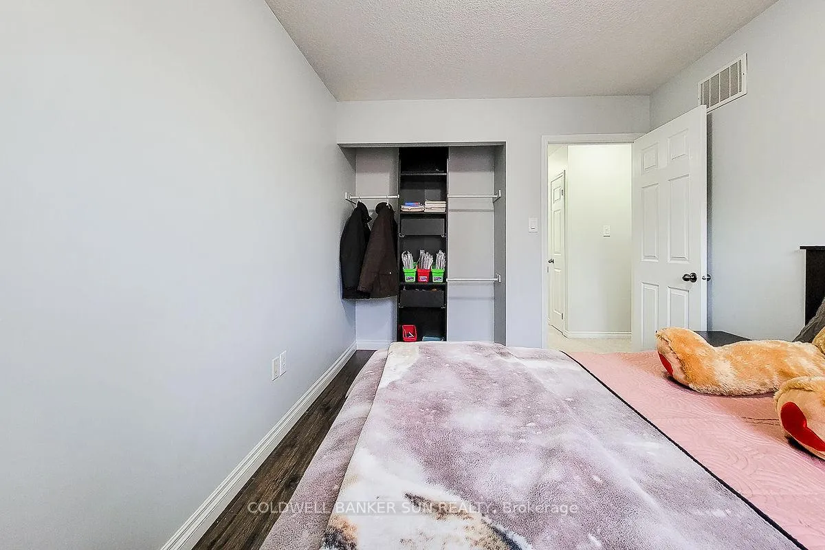 Photo 28 of 62 Lynch Crescent, Hamilton, Binbrook — HOMEH