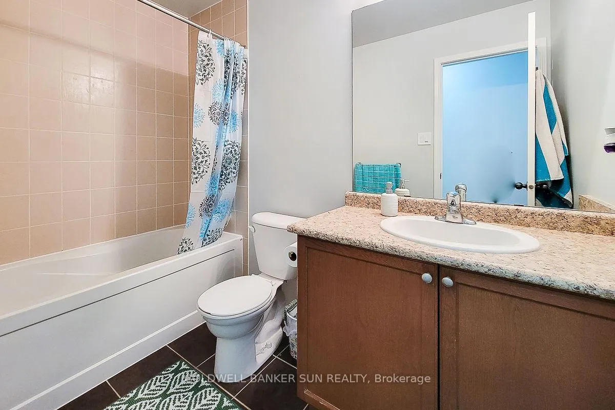 Photo 30 of 62 Lynch Crescent, Hamilton, Binbrook — HOMEH