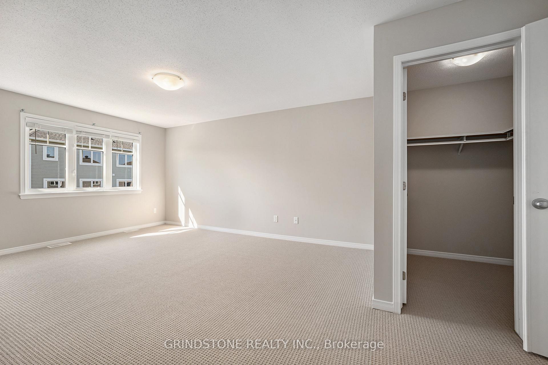 Photo 20 of 117 Westphalian Avenue, Ottawa, Kanata - Emerald Meadows/Trailwest — HOMEH