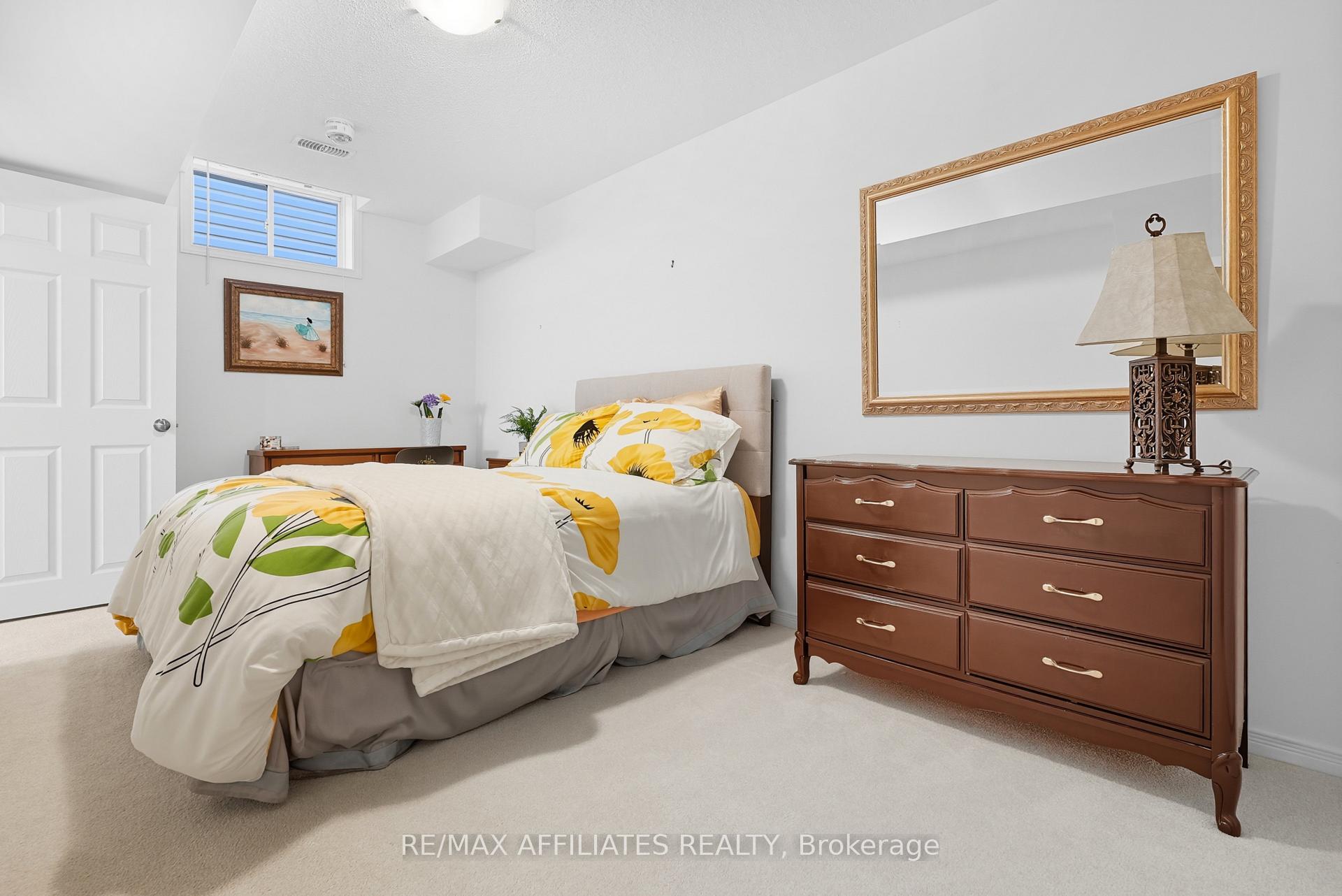 Photo 27 of 313 Bobolink Ridge N, Ottawa, Kanata - Emerald Meadows/Trailwest — HOMEH