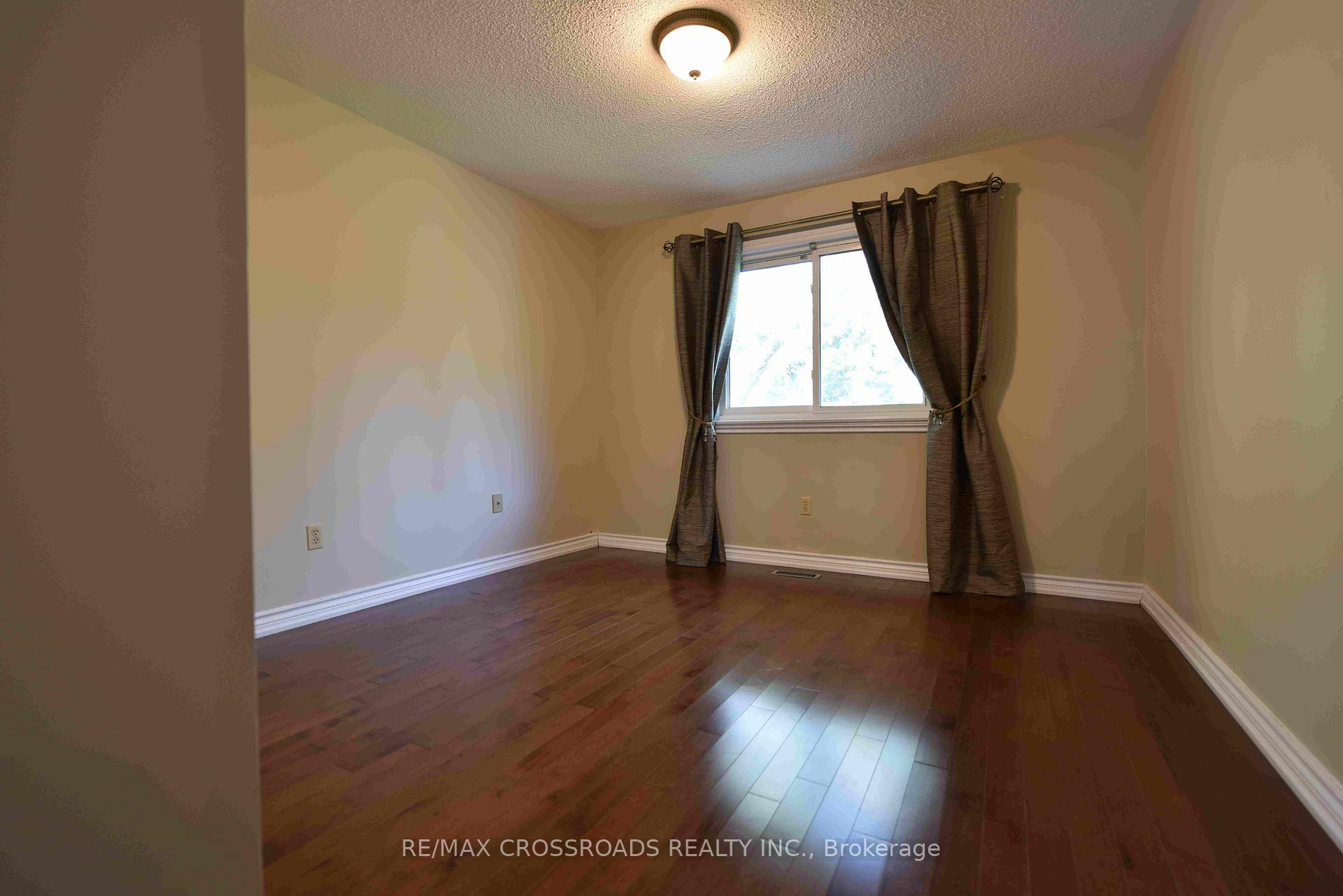 Photo 15 of 72 Millstone Court, Markham, Unionville — HOMEH