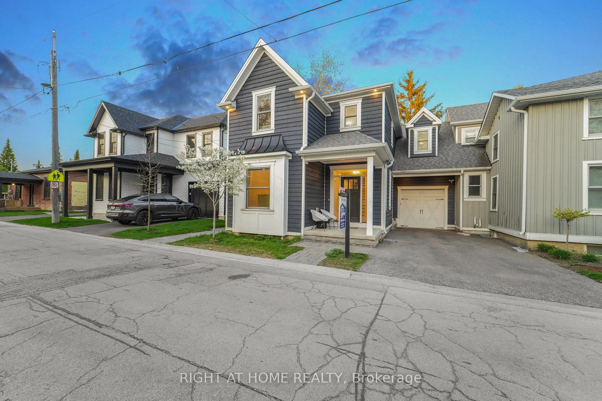 Photo 1 of 17 George Street, Markham, Old Markham Village — HOMEH