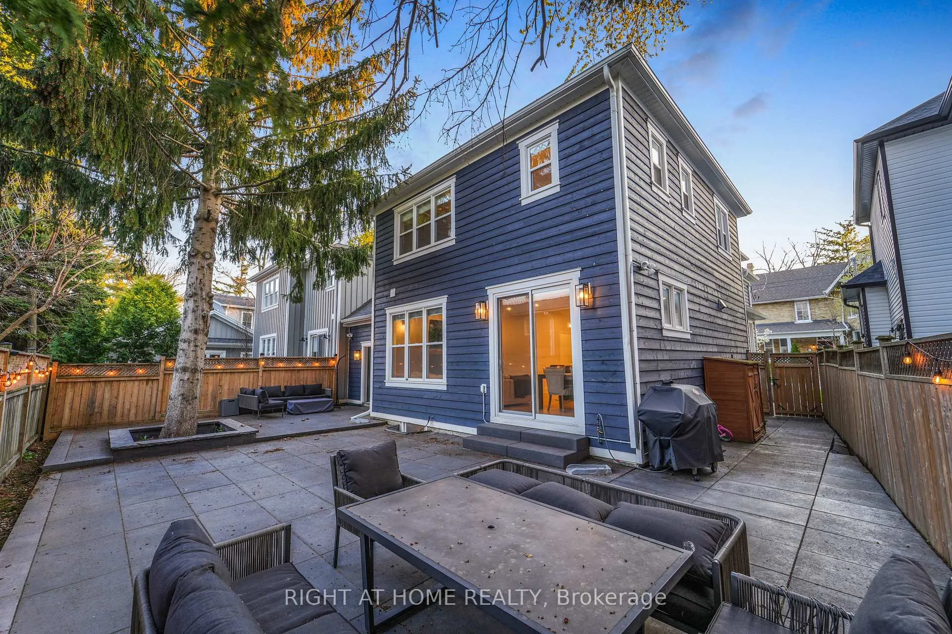 Photo 33 of 17 George Street, Markham, Old Markham Village — HOMEH