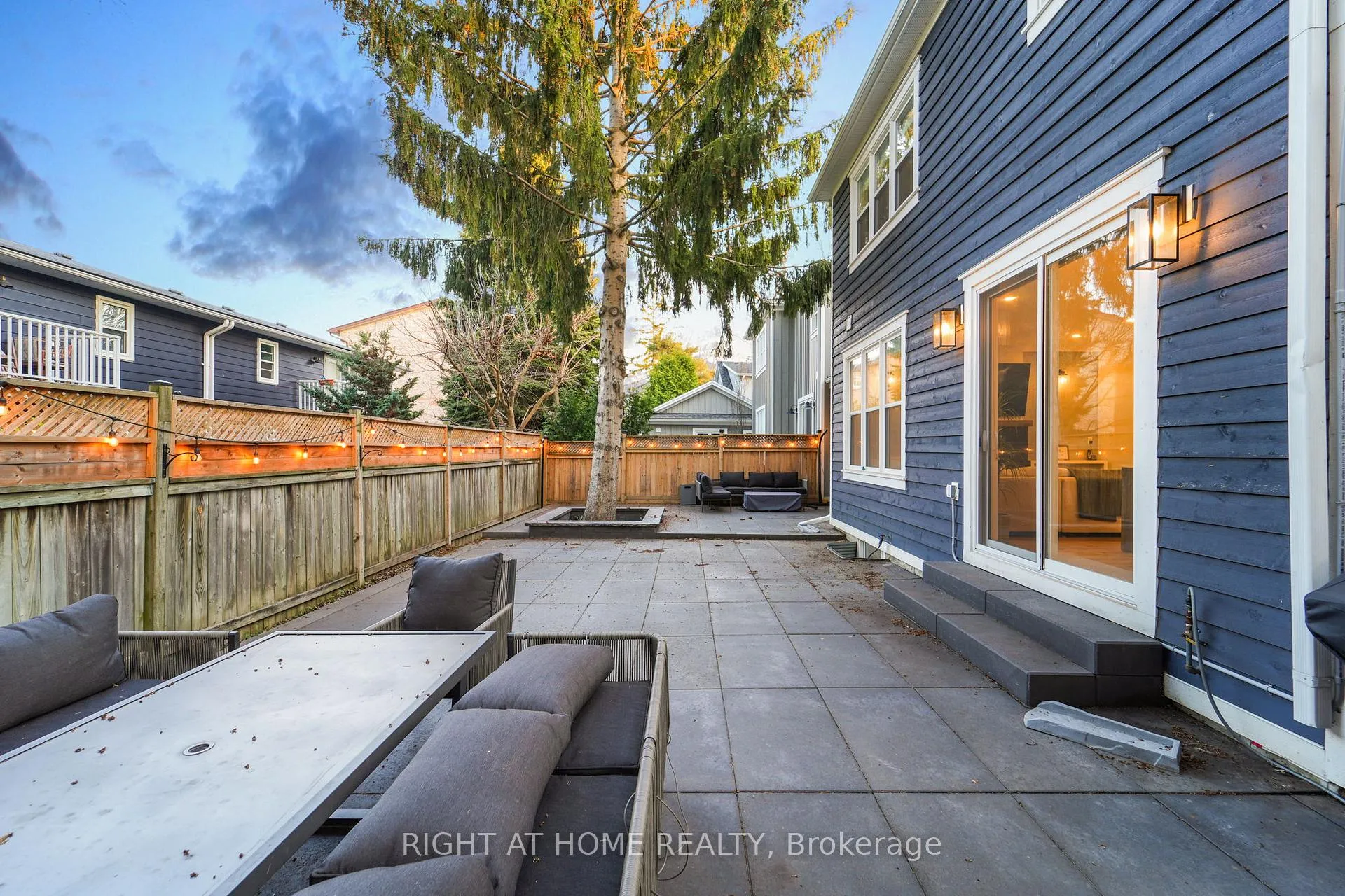 Photo 36 of 17 George Street, Markham, Old Markham Village — HOMEH