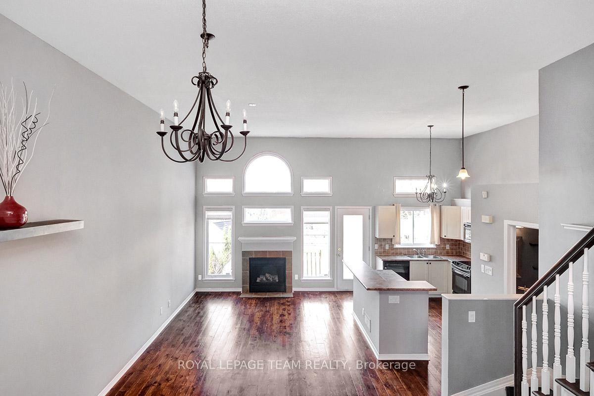 Photo 6 of 99 Macassa Circle, Ottawa, Kanata - Kanata Lakes/Heritage Hills — HOMEH