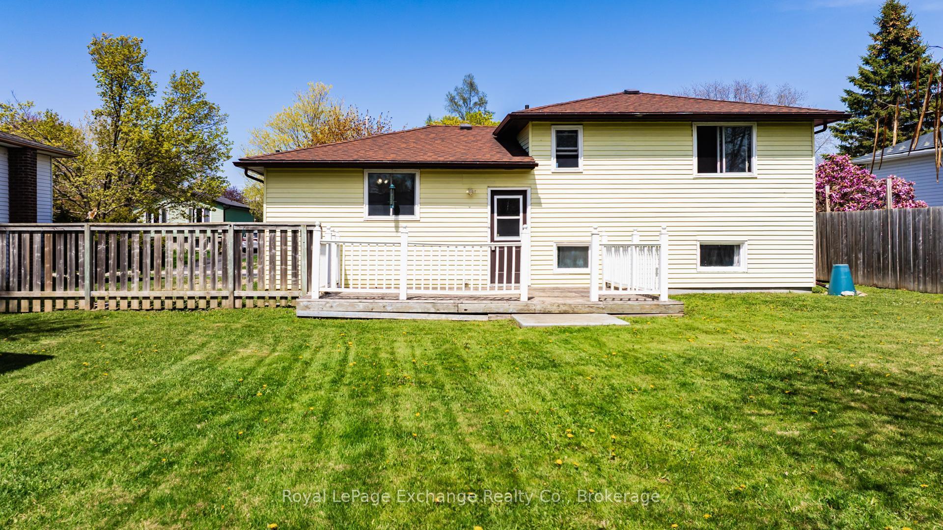 Photo 6 of 740 Johnston Crescent S, Kincardine — HOMEH