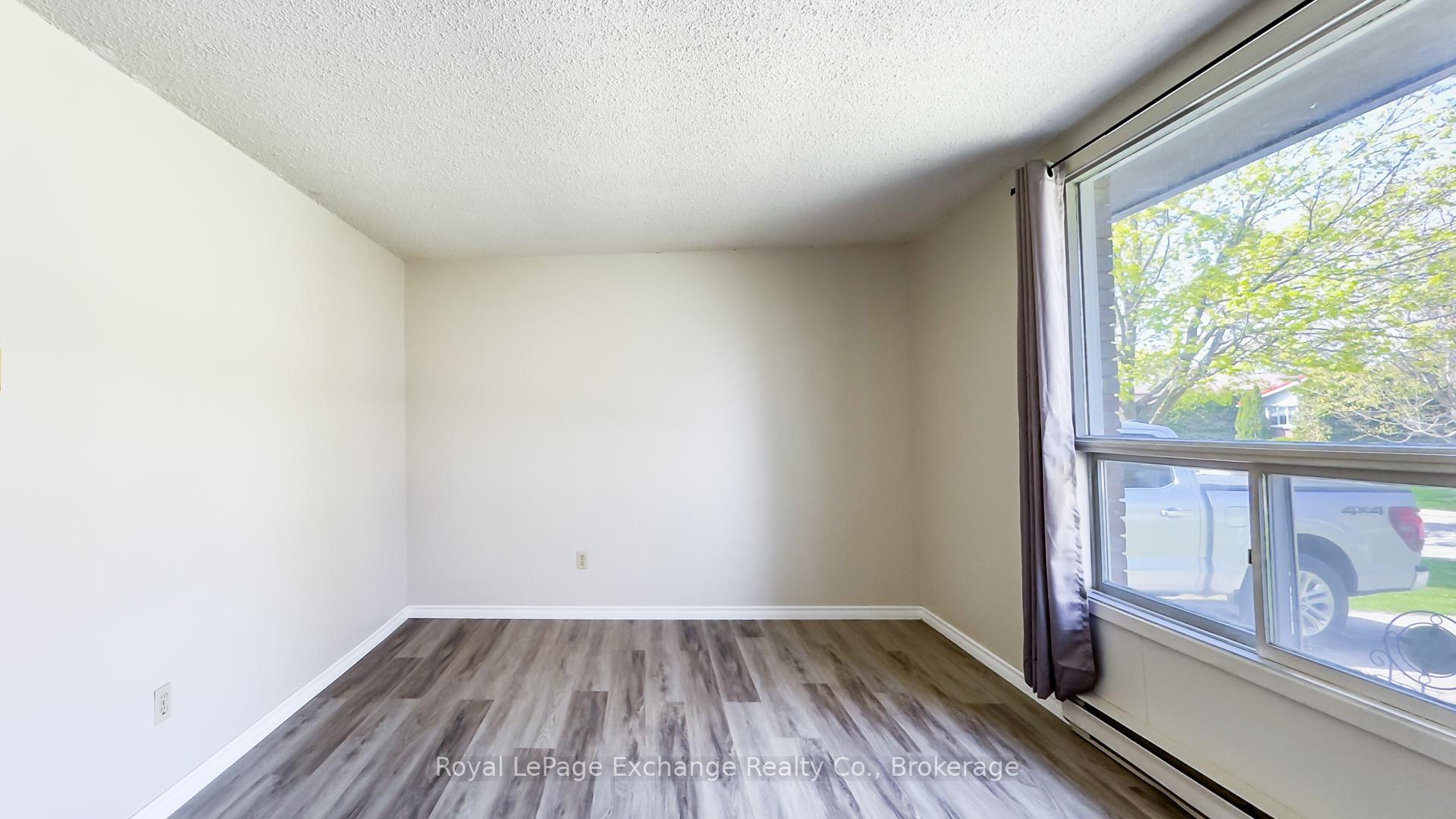 Photo 10 of 740 Johnston Crescent S, Kincardine — HOMEH