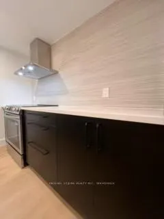 Photo 6 of Unit 2, 286 East 45th Street, Hamilton, Hampton Heights — HOMEH