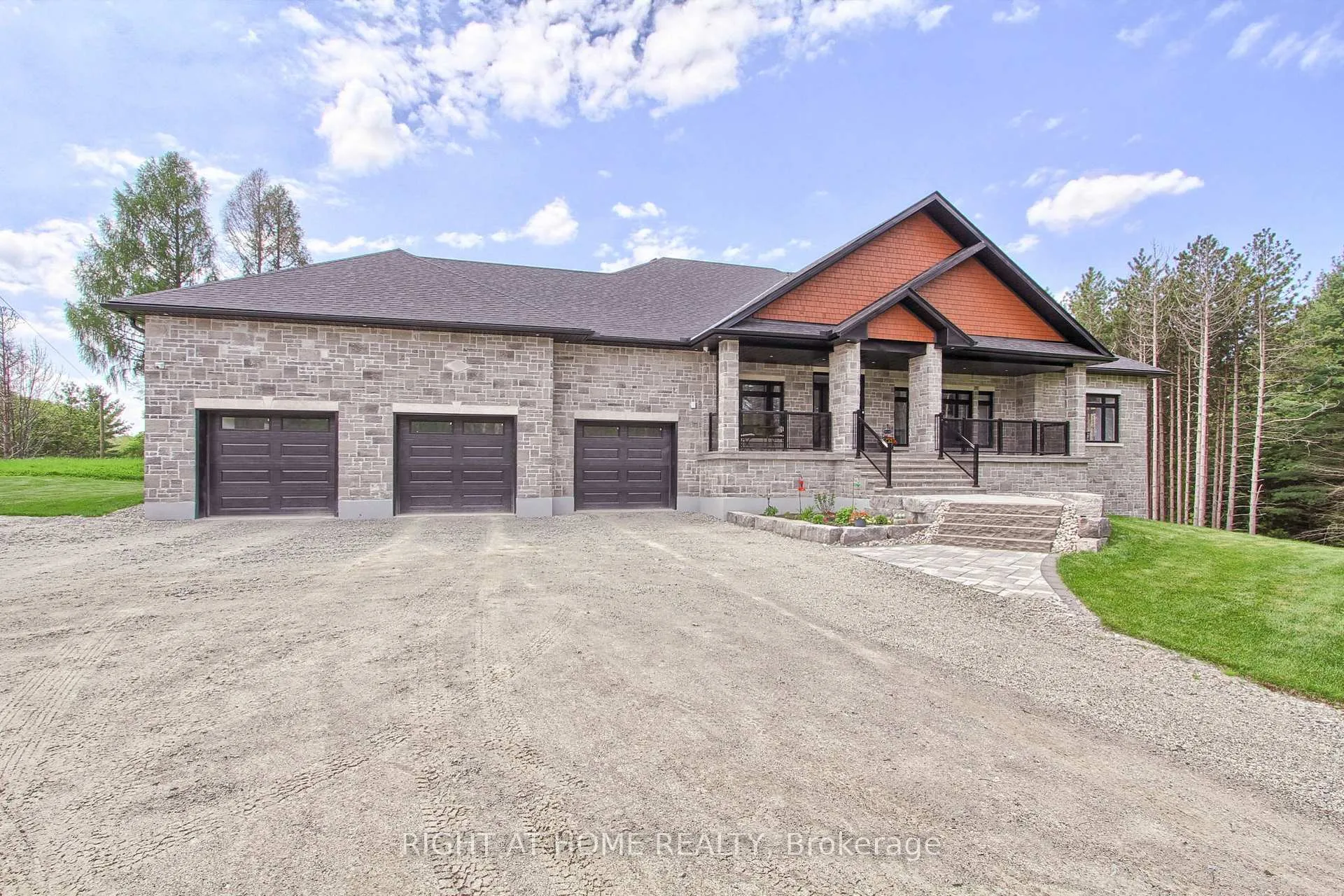 Photo 1 of 2705 14th Line, Innisfil, Gilford — HOMEH