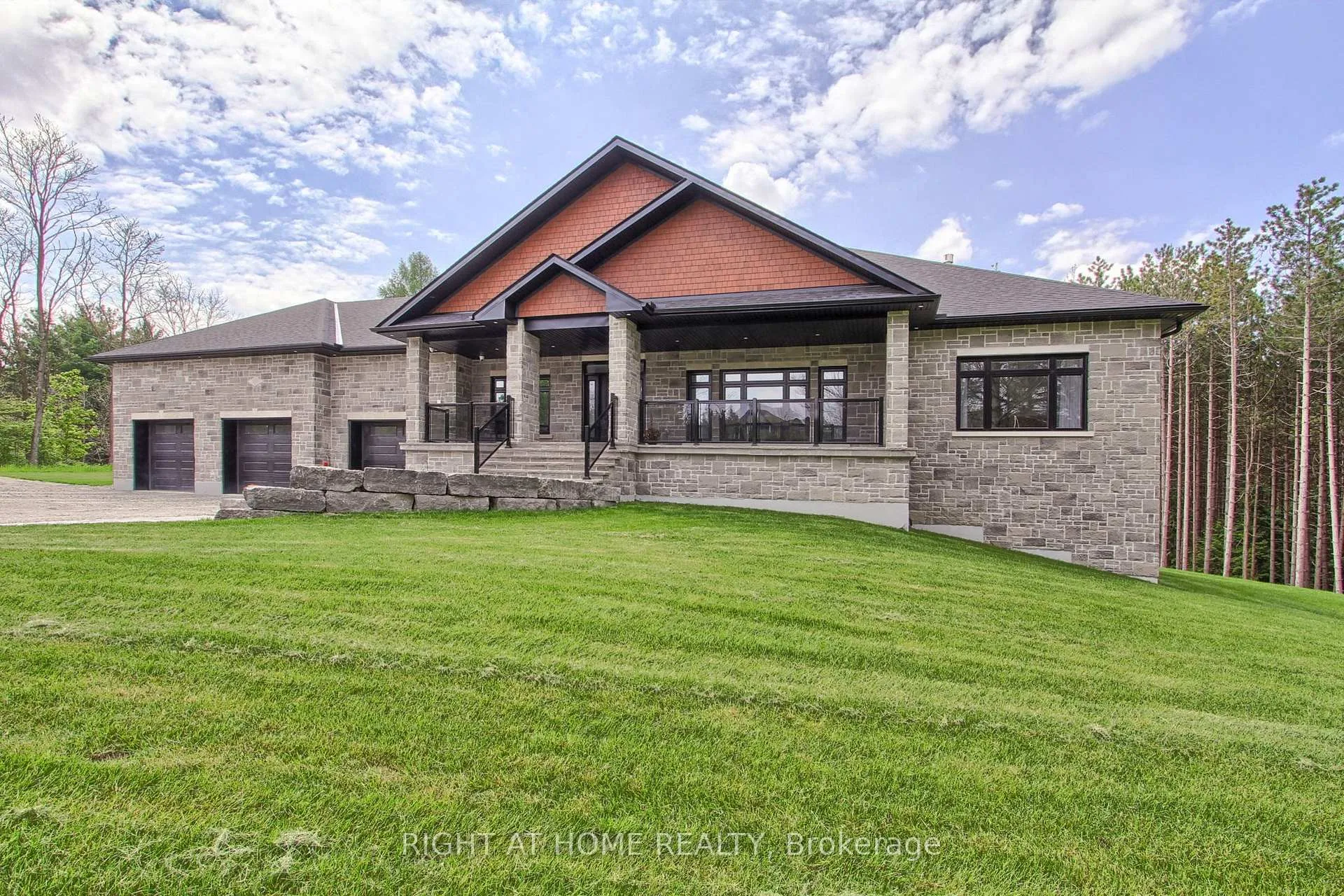 Photo 2 of 2705 14th Line, Innisfil, Gilford — HOMEH