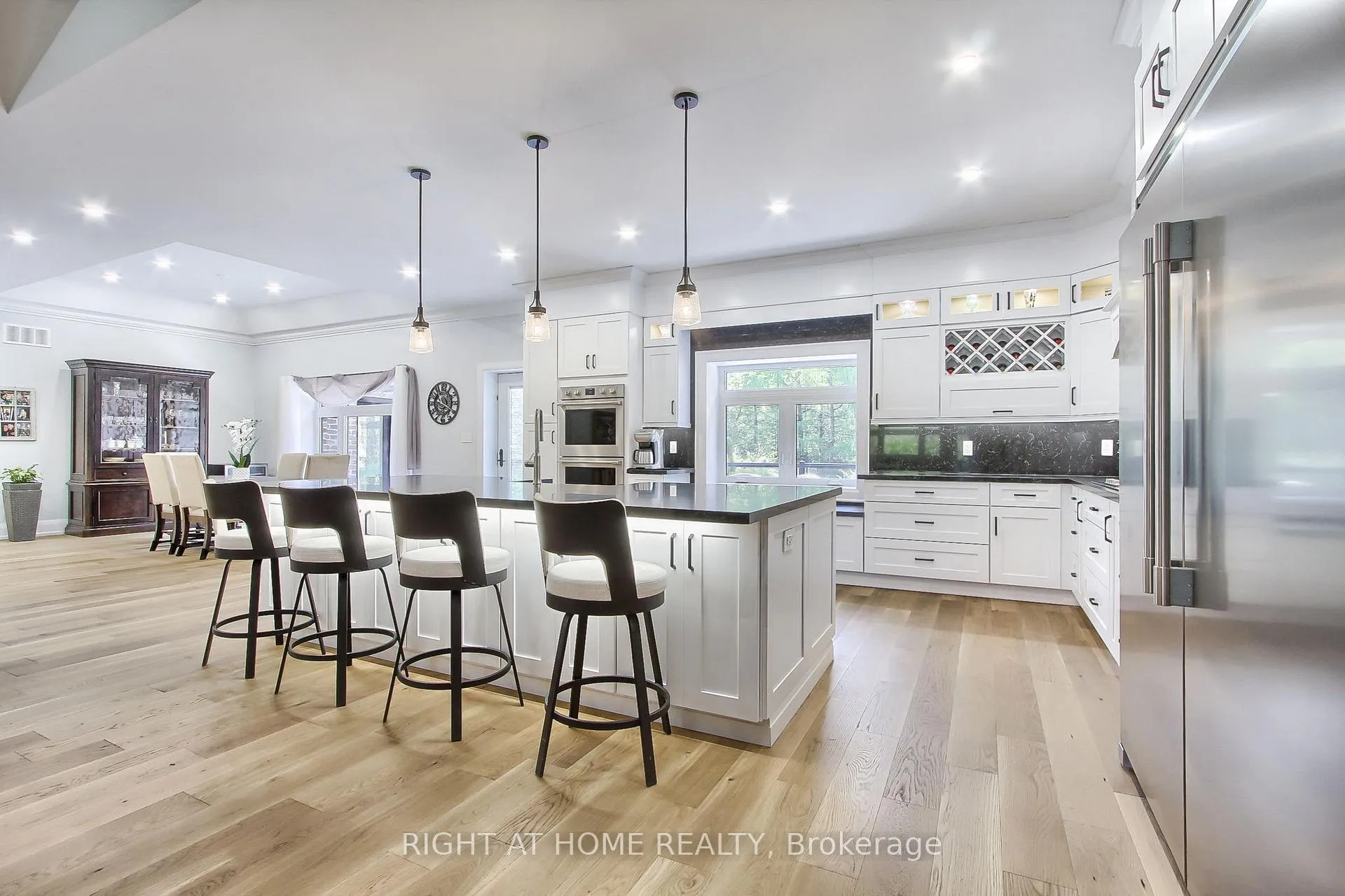 Photo 14 of 2705 14th Line, Innisfil, Gilford — HOMEH
