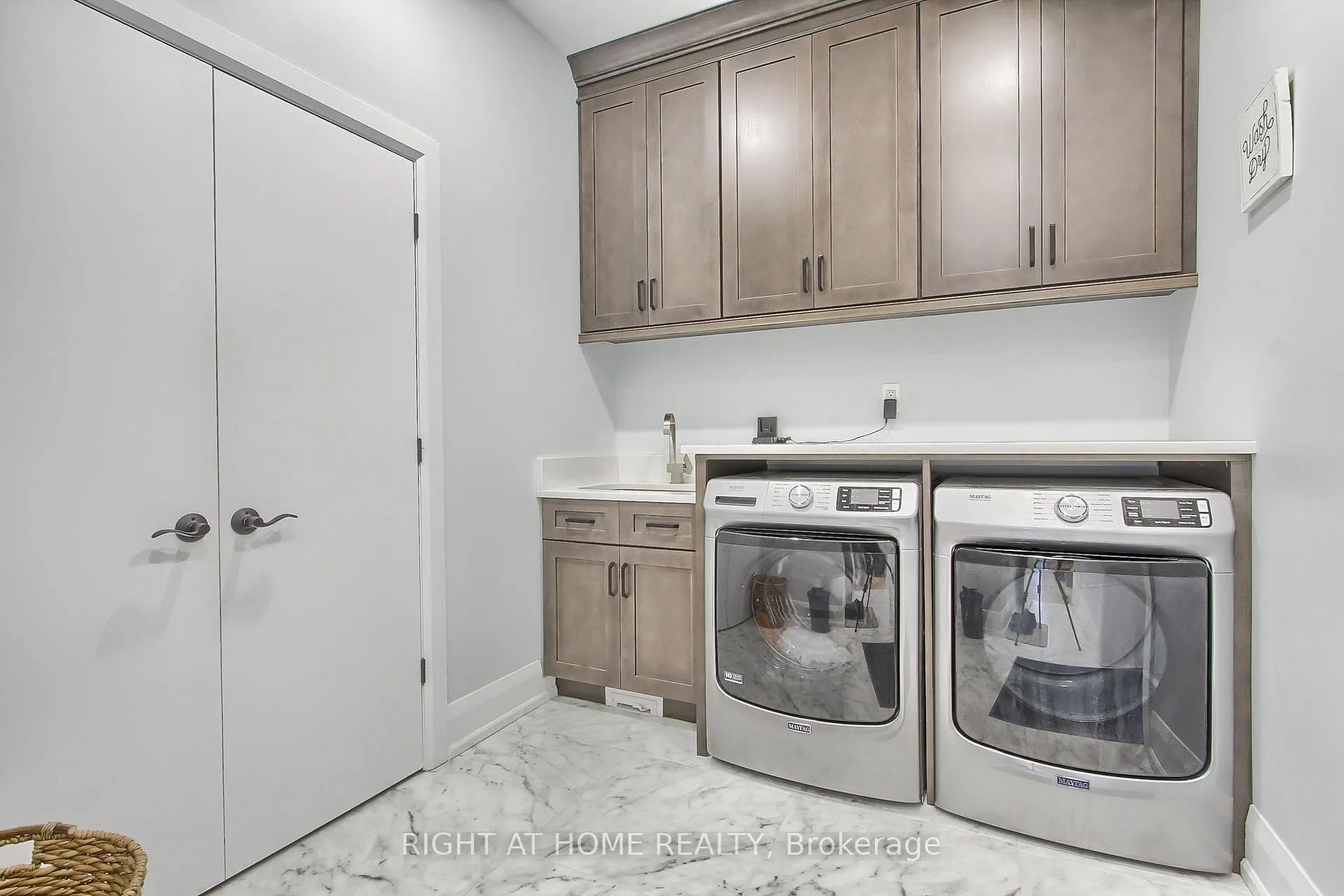 Photo 17 of 2705 14th Line, Innisfil, Gilford — HOMEH